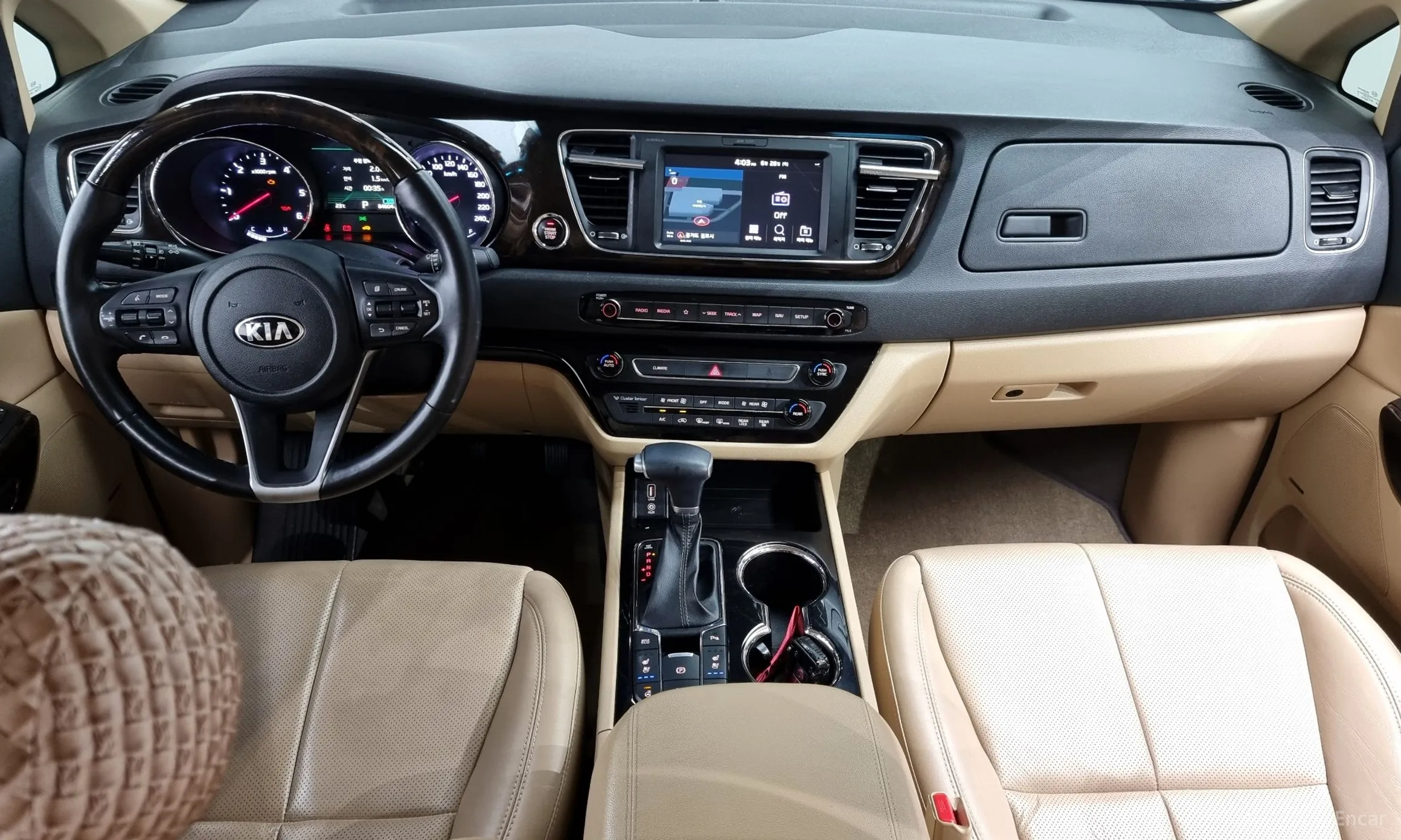 Kia Carnival превью 4