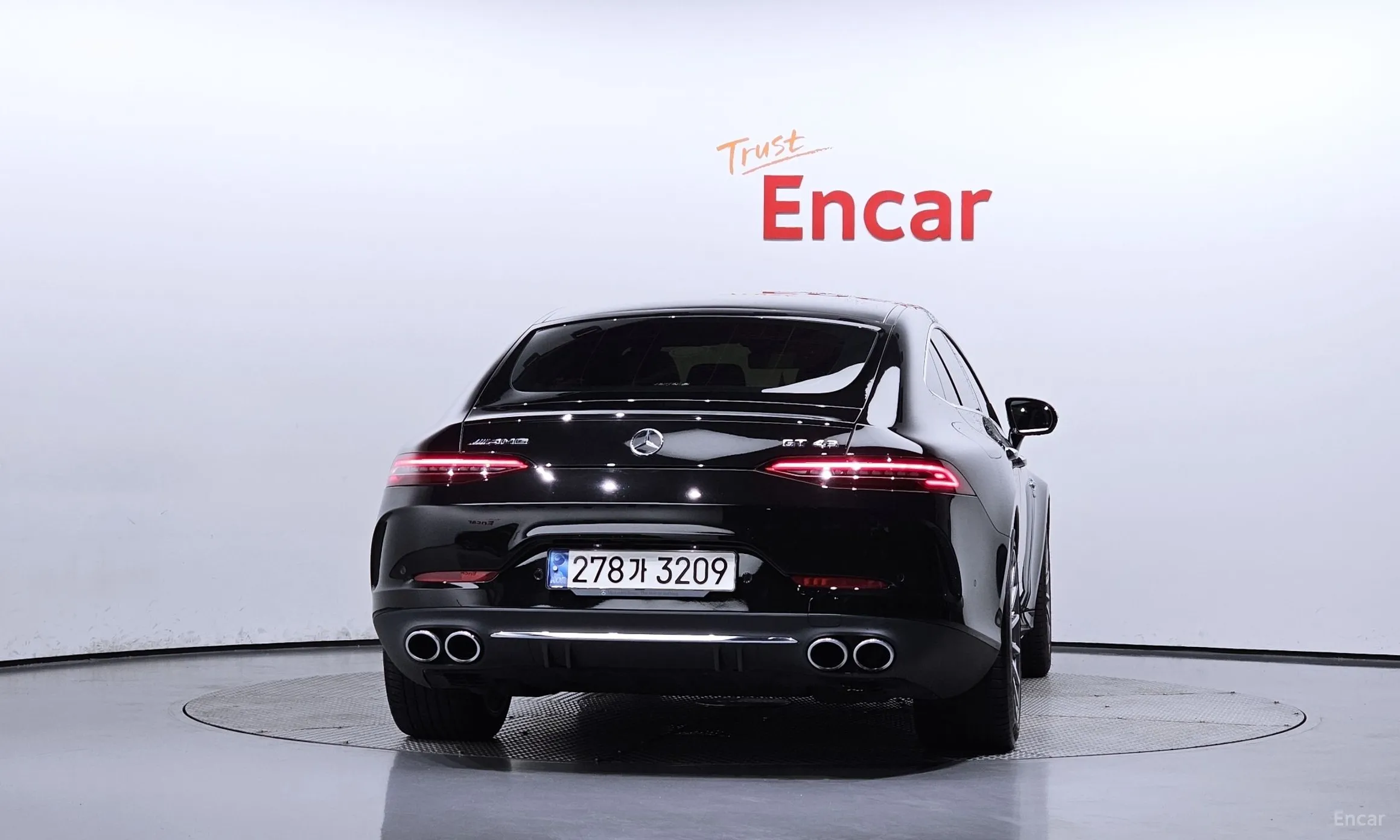 Mercedes Benz AMG GT превью 3