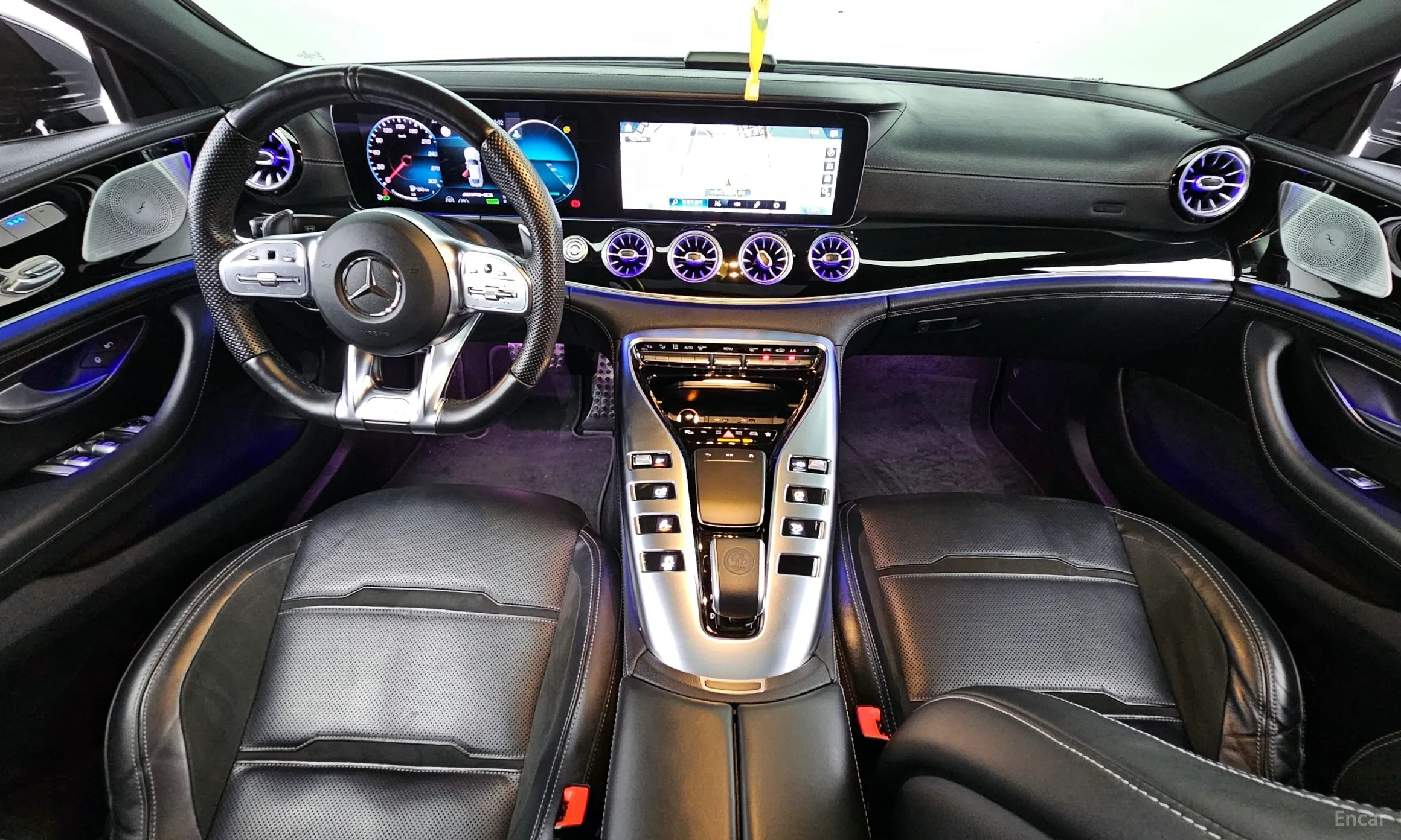 Mercedes Benz AMG GT превью 4