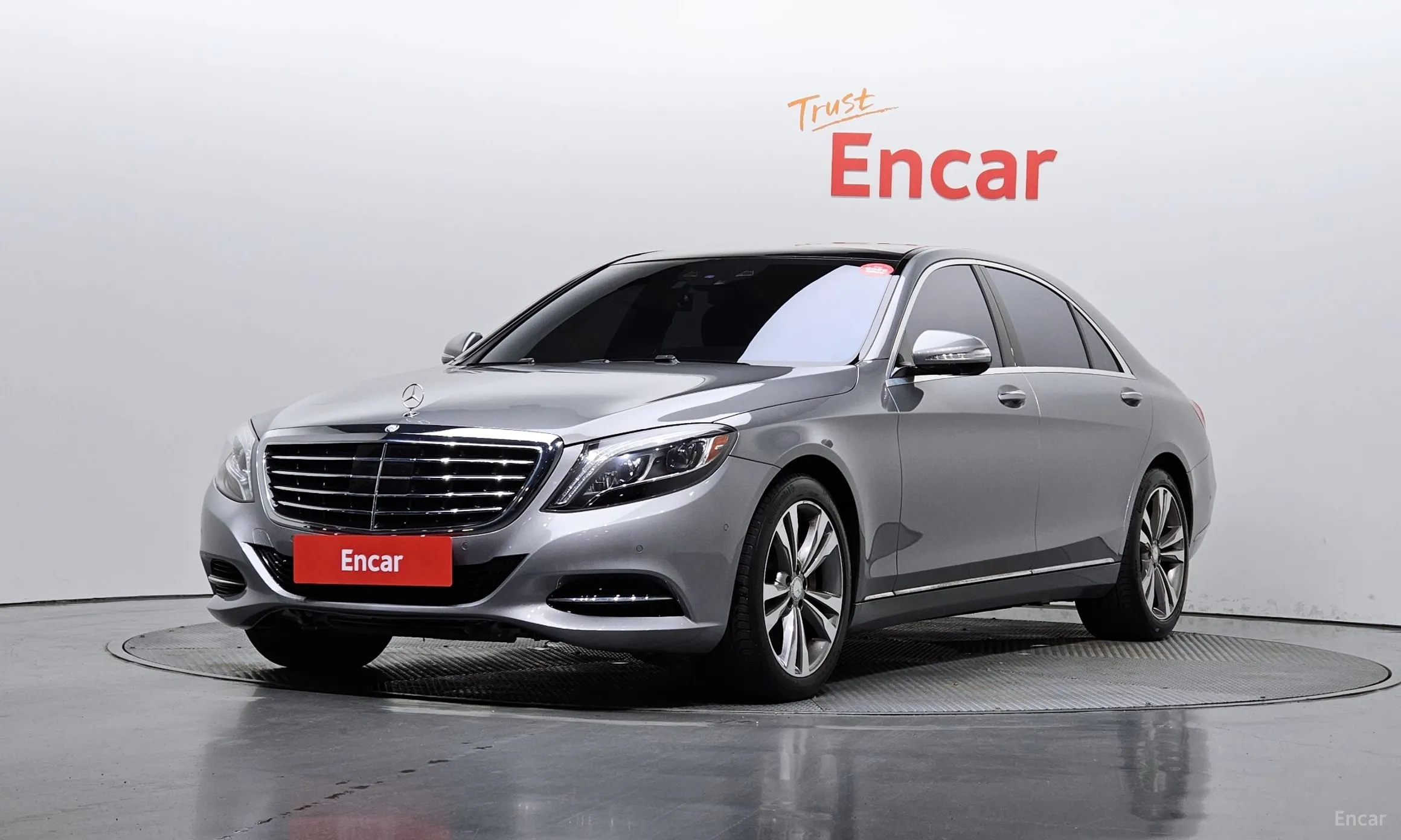 Mercedes Benz S-Class W222