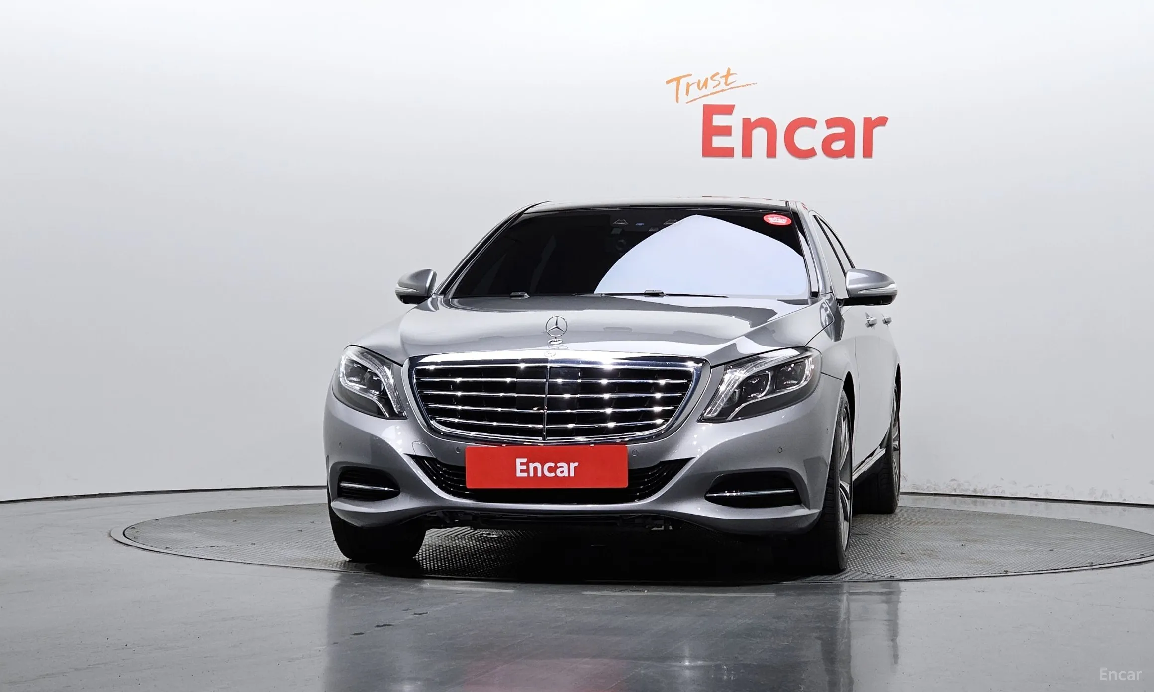 Mercedes Benz S-Class W222