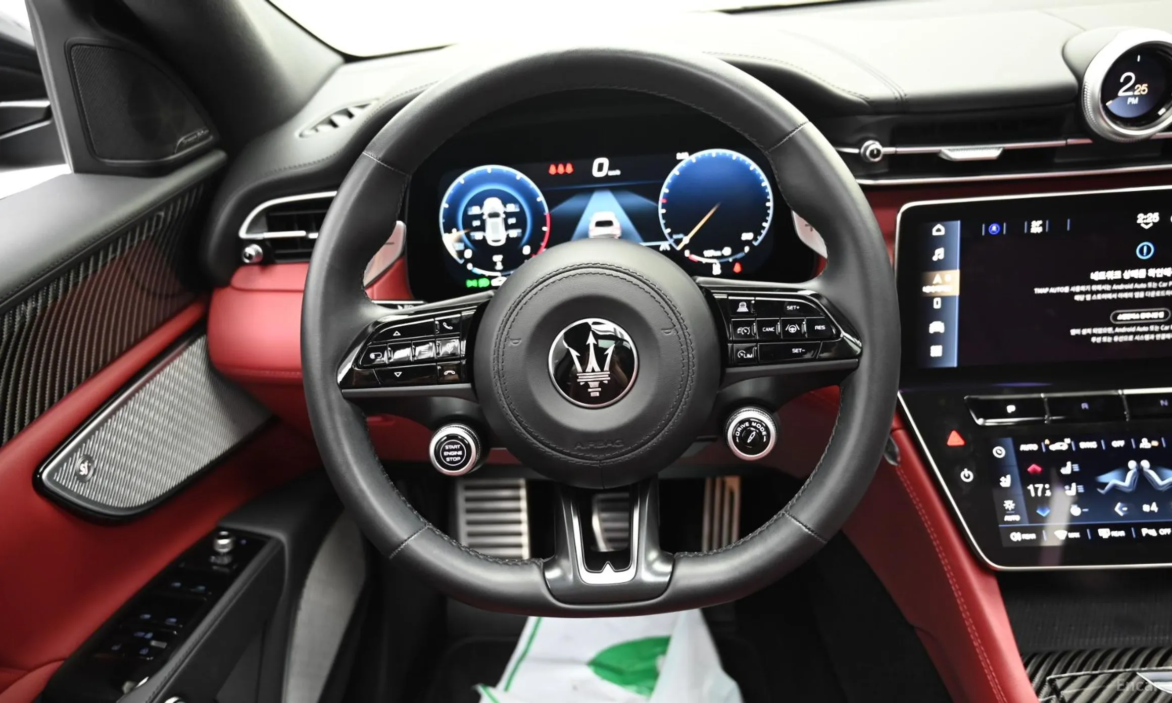 Maserati Grekale превью 13