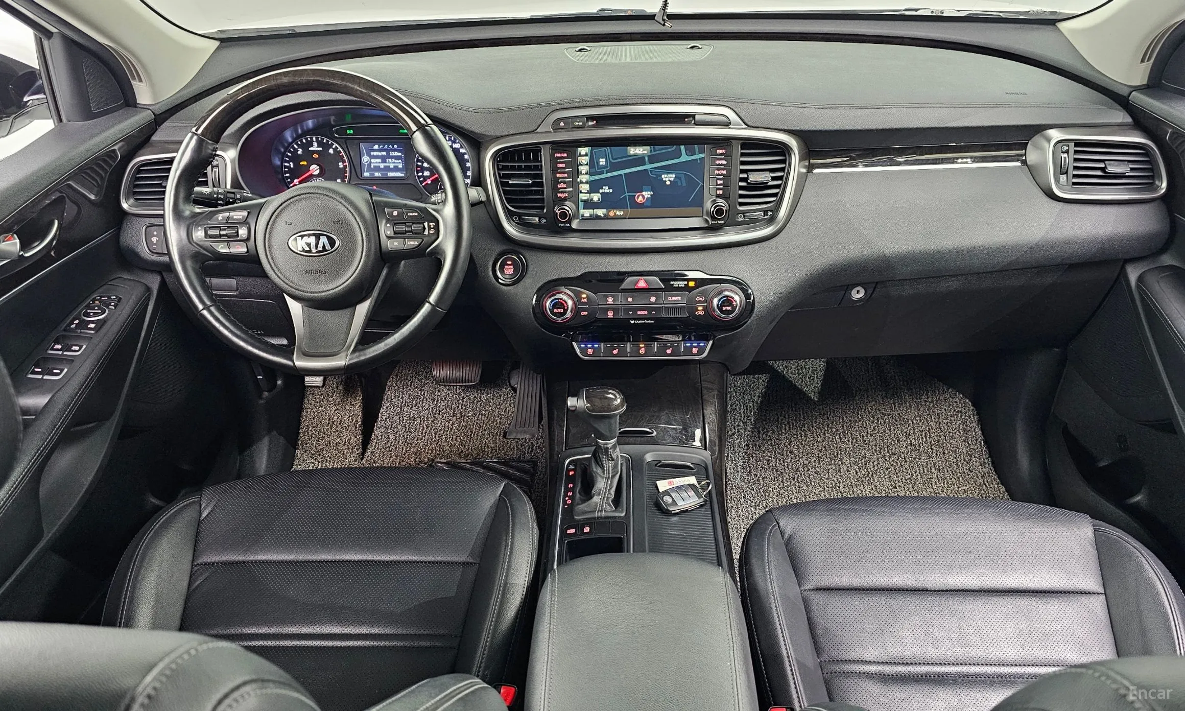 Kia Sorento превью 4