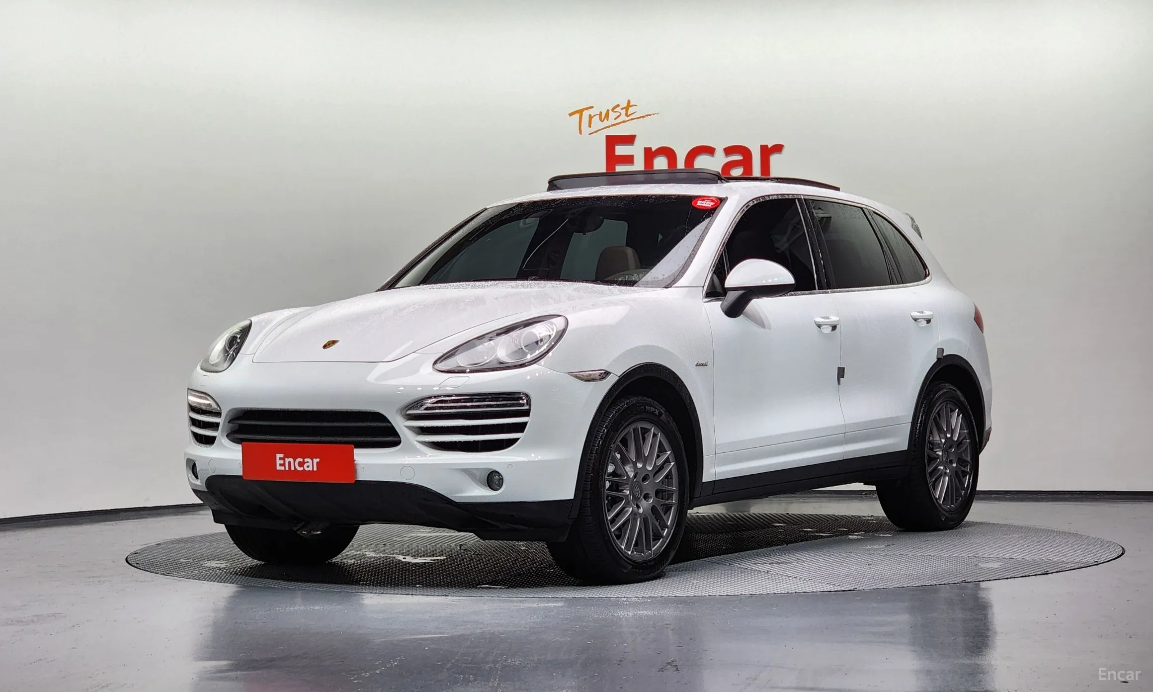 New Cayenne