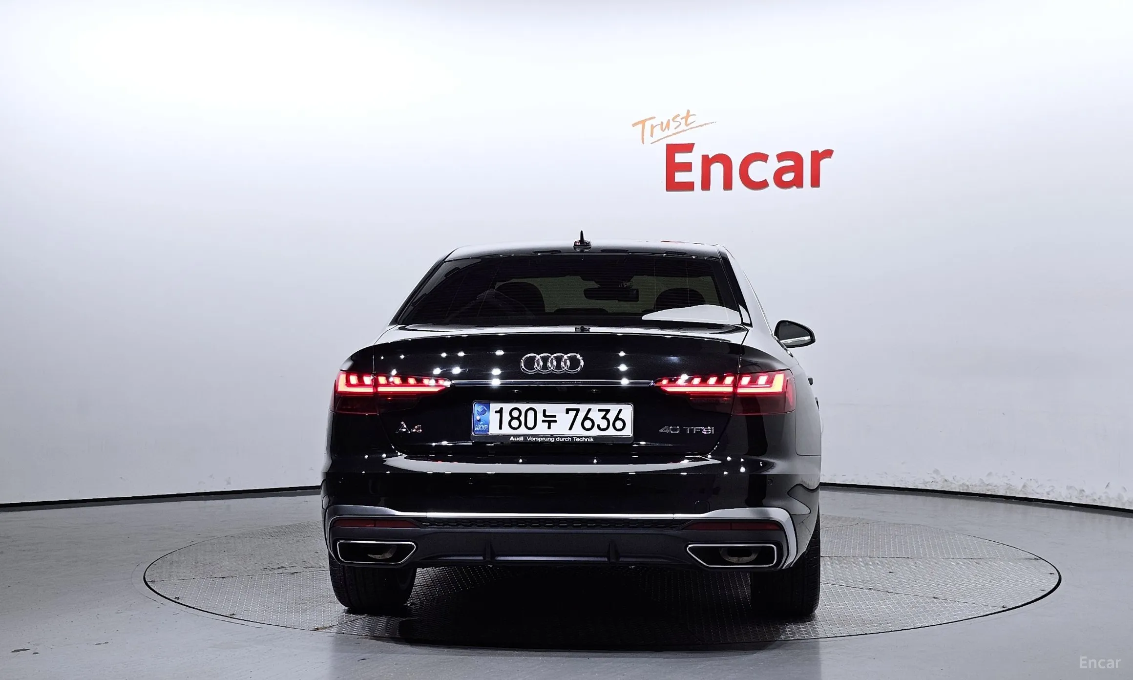 Audi A4 (B9) превью 3