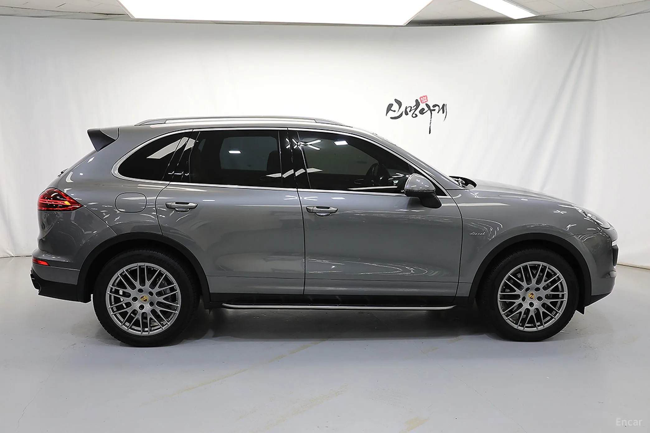 Porsche New Cayenne превью 3