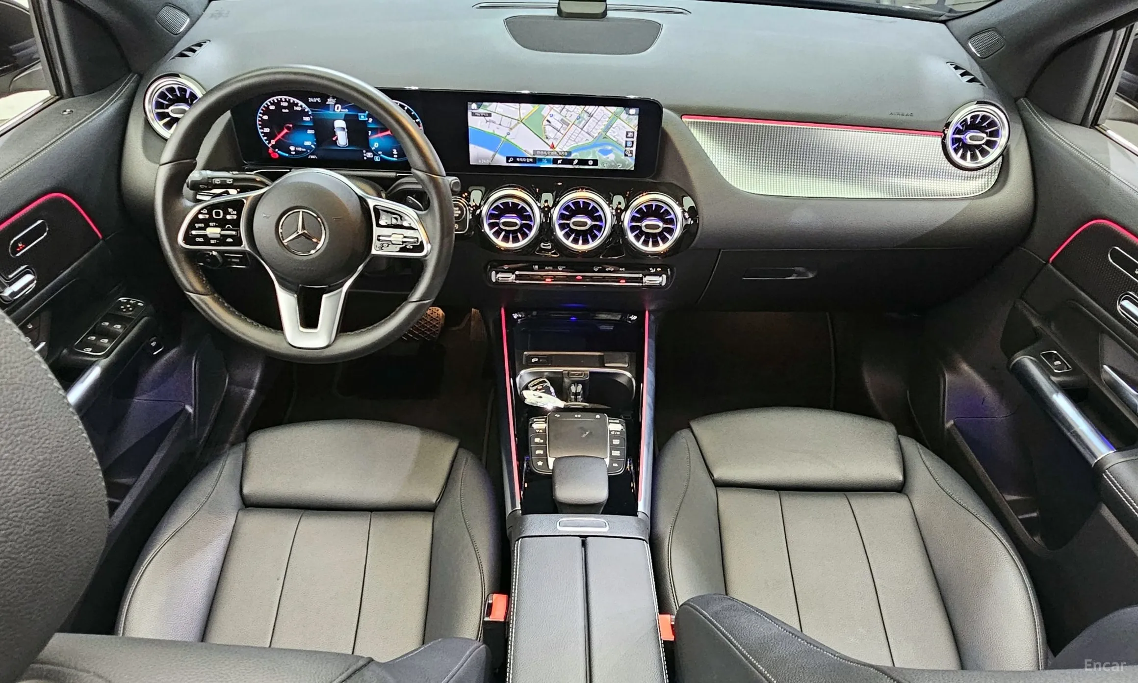 Mercedes Benz GLA-Class H247 превью 4
