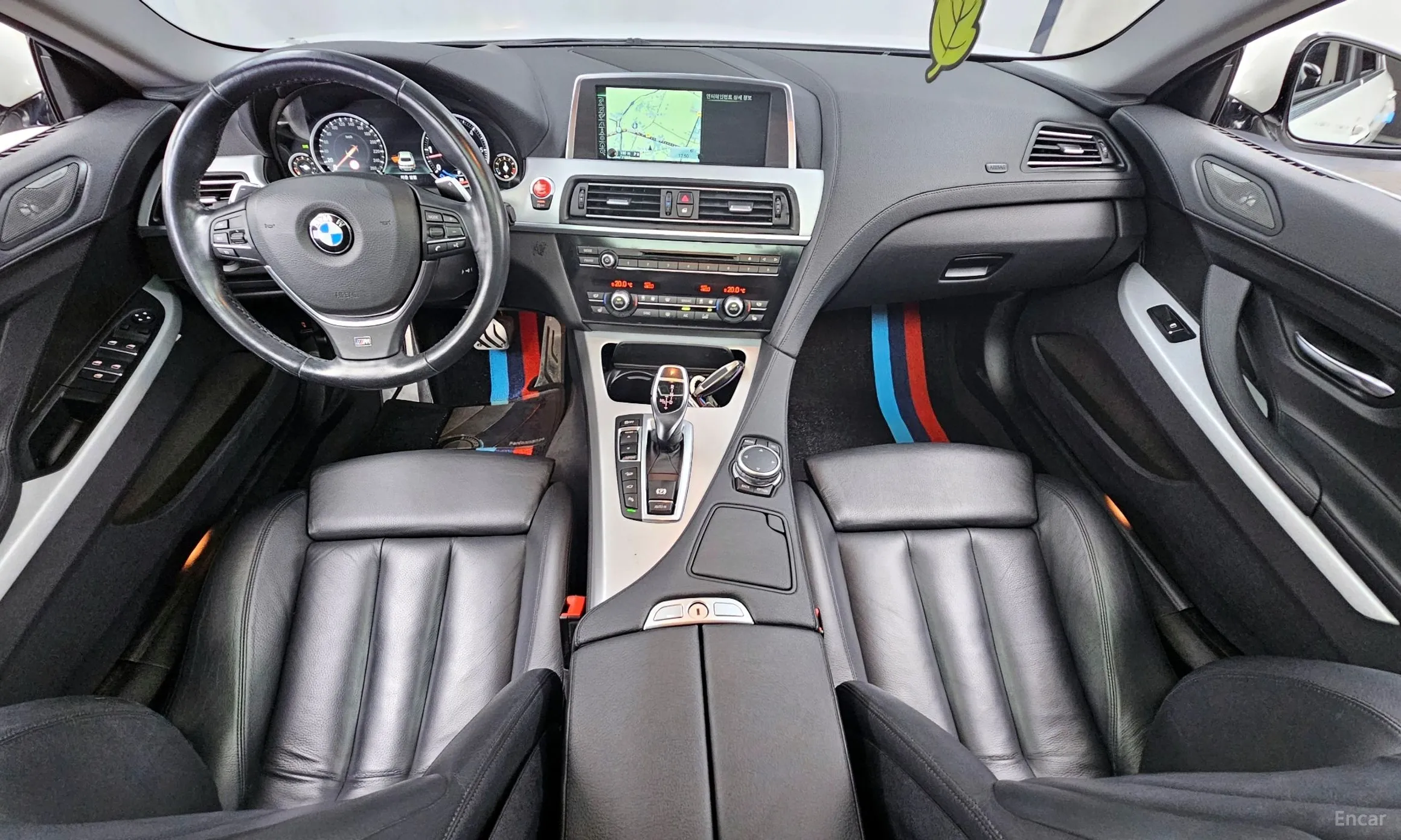 BMW 6 Series (F12) превью 4