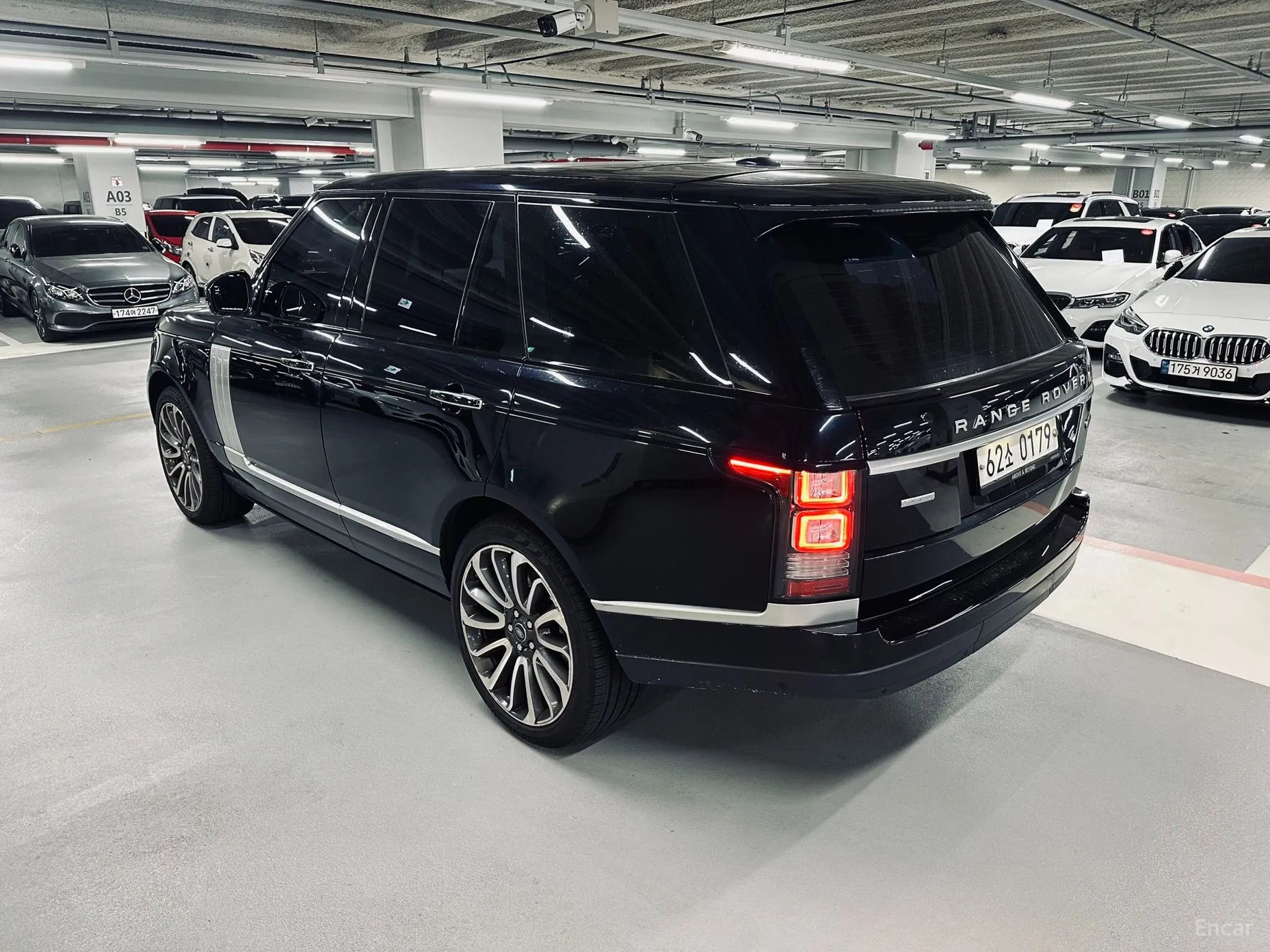 Land Rover Range Rover 4th Generation превью 3