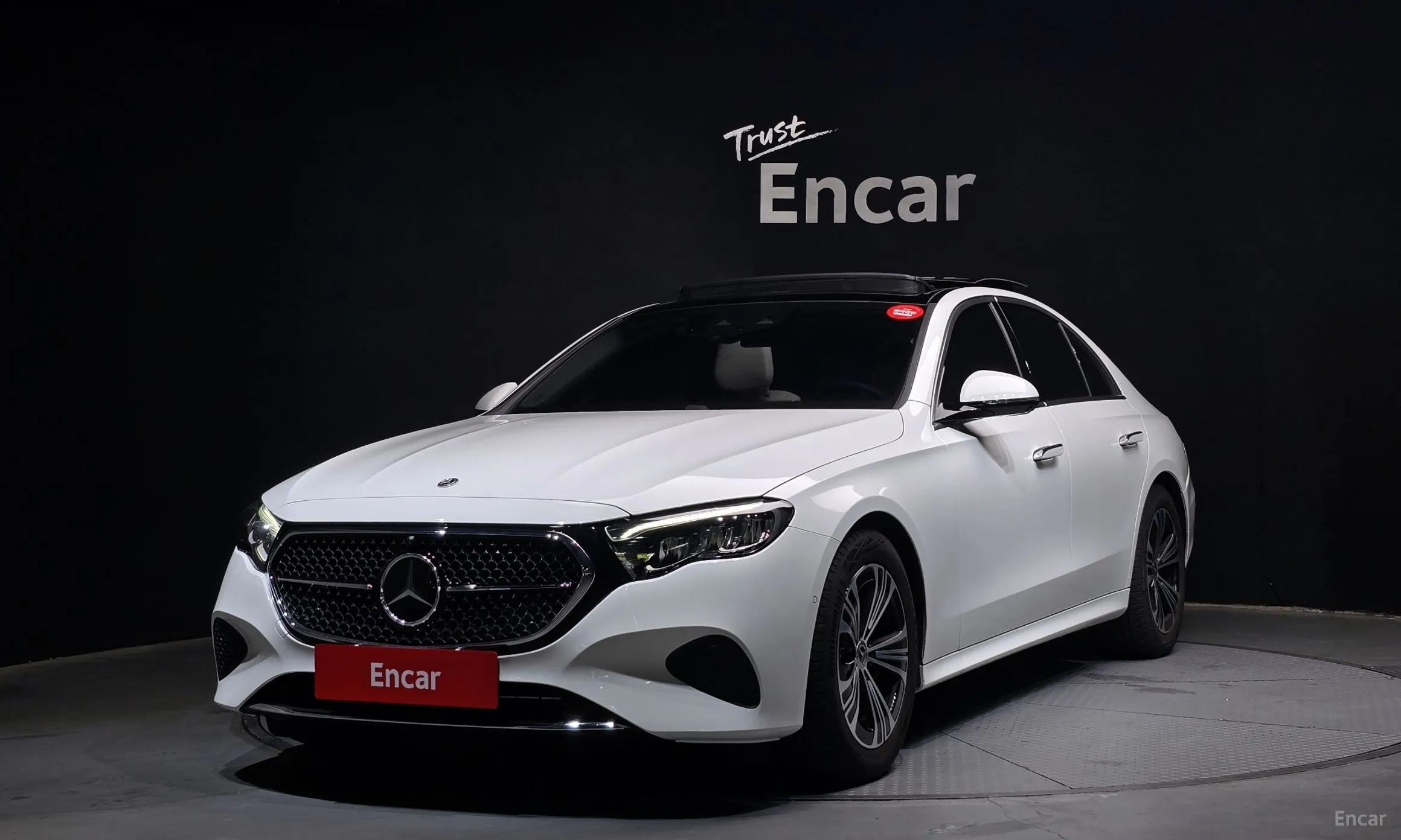 E-Class W214