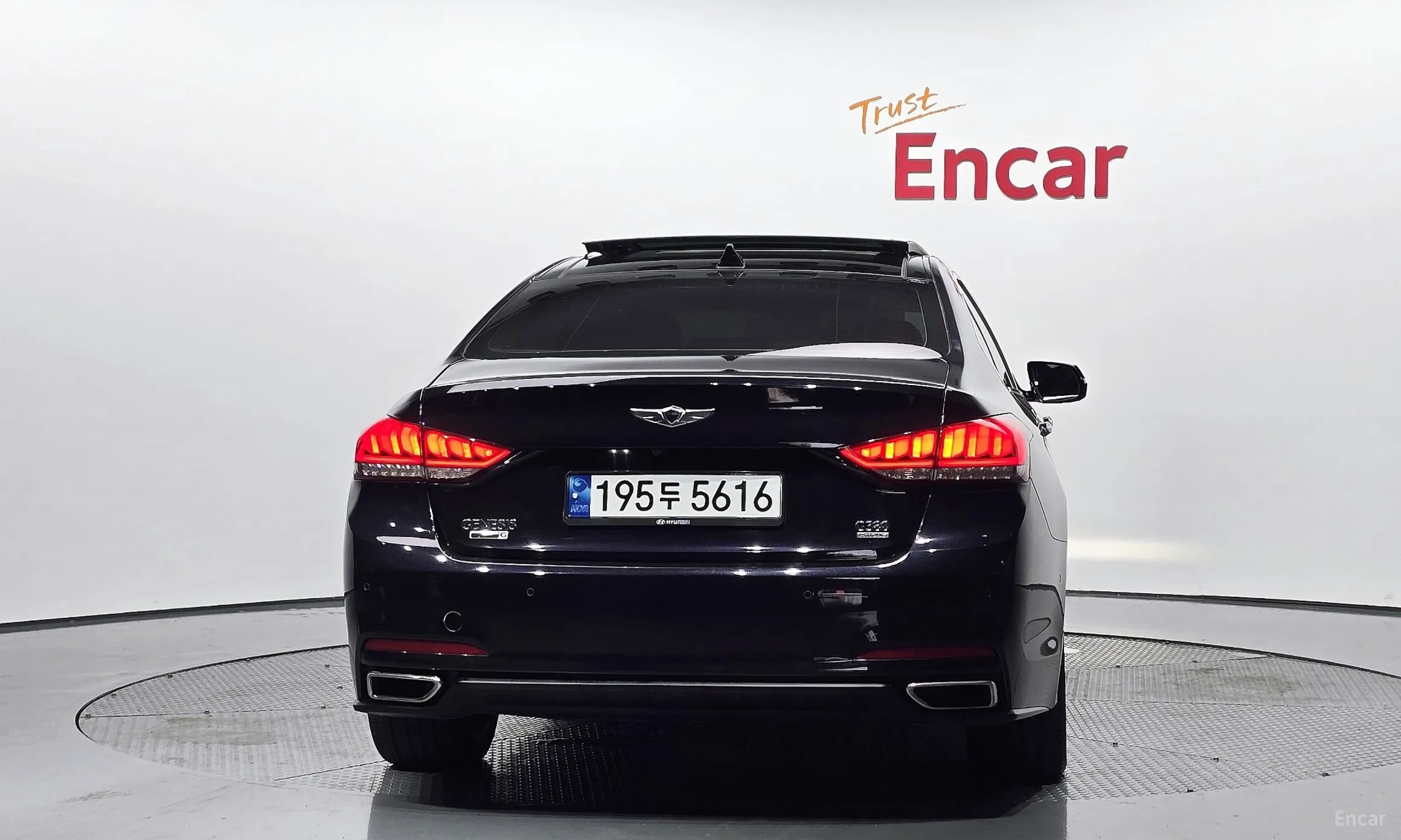 Hyundai Genesis DH превью 3