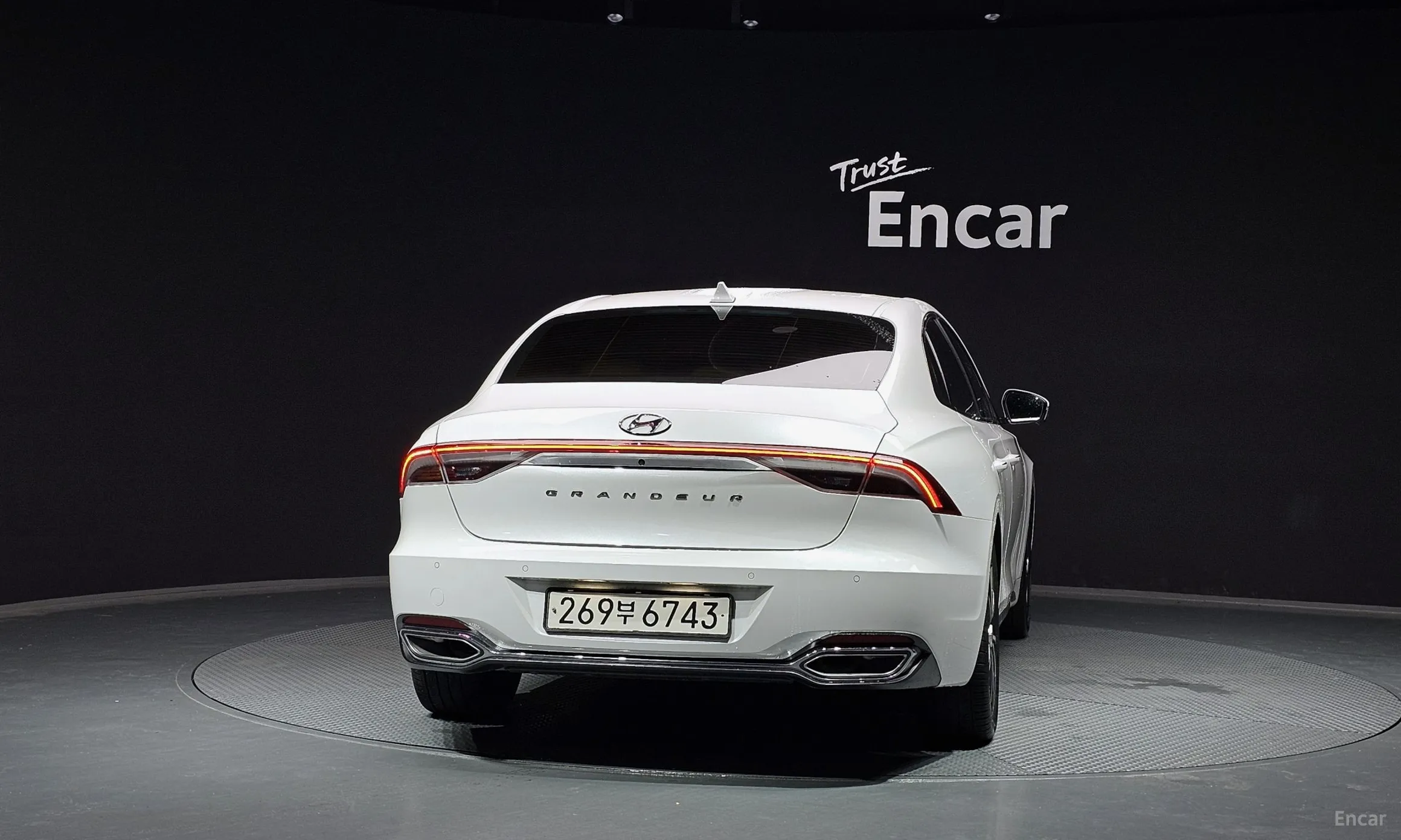 Hyundai Grandeur IG превью 3