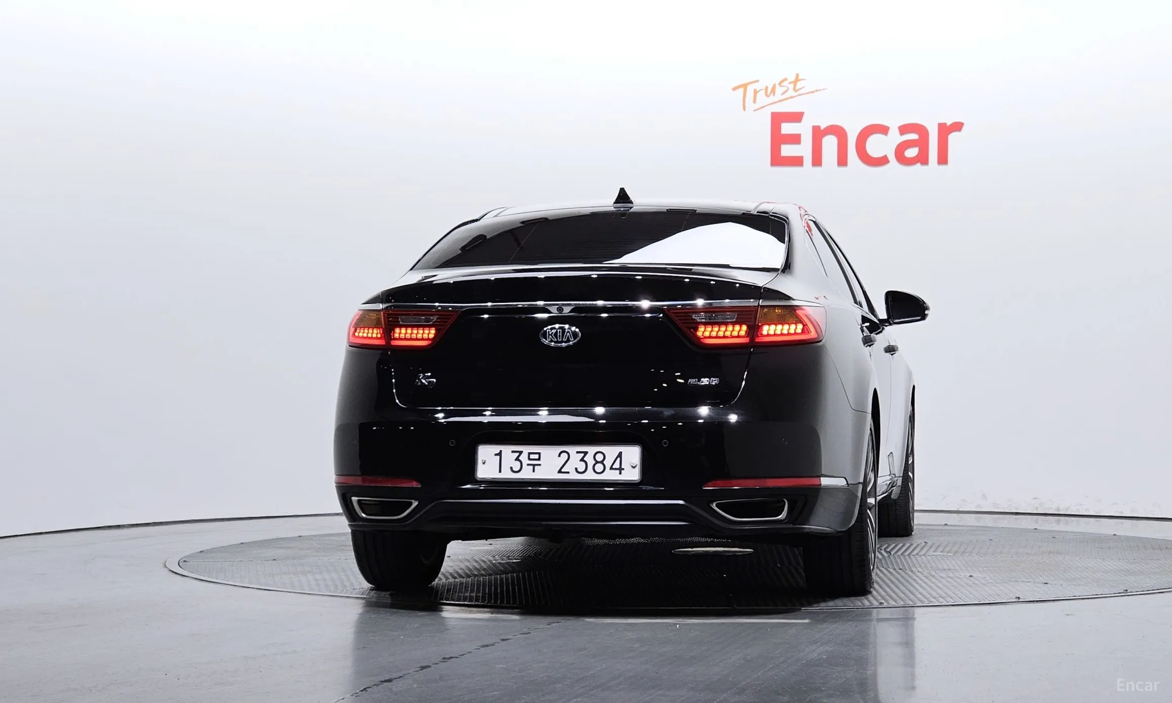 Kia K7 превью 3
