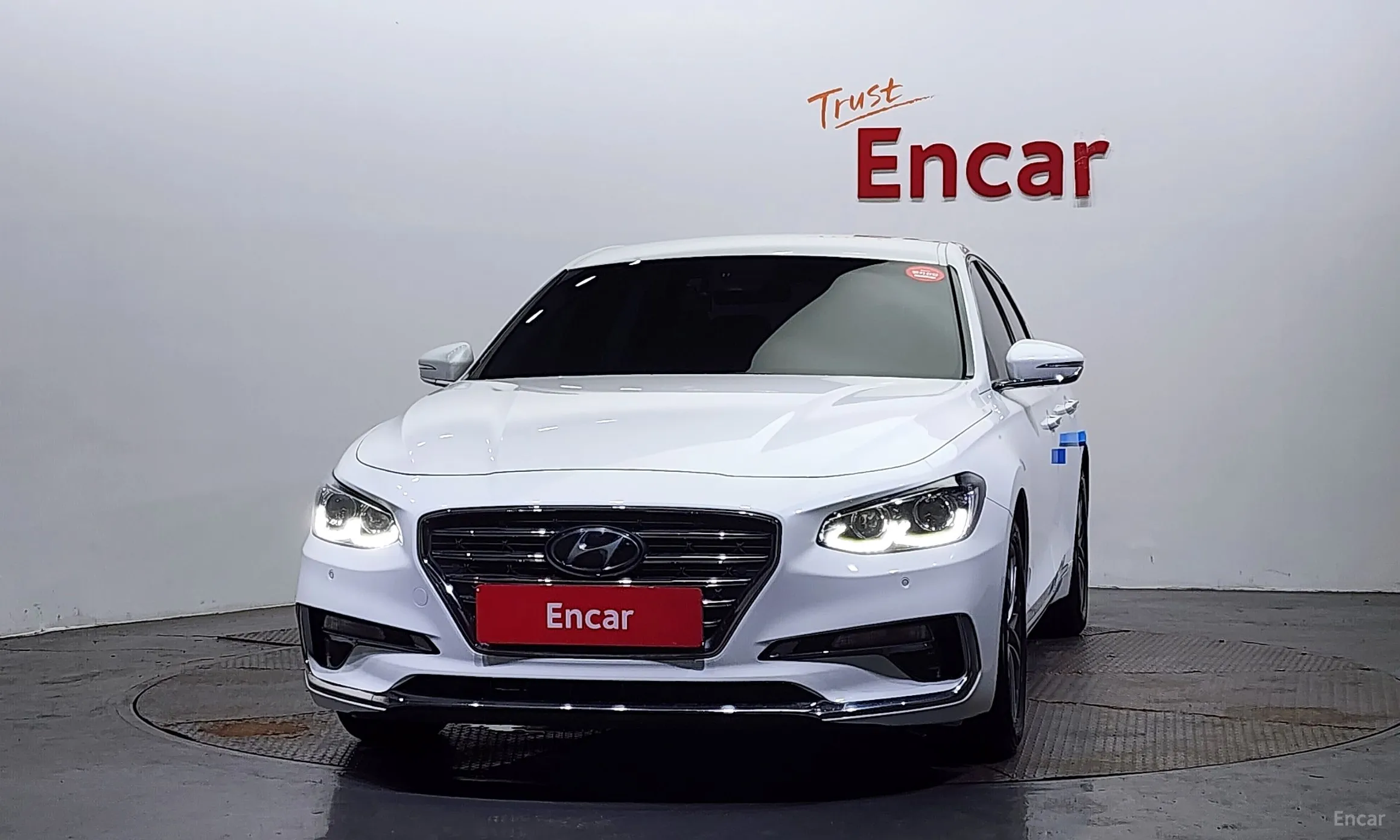 Hyundai Grandeur IG превью 2