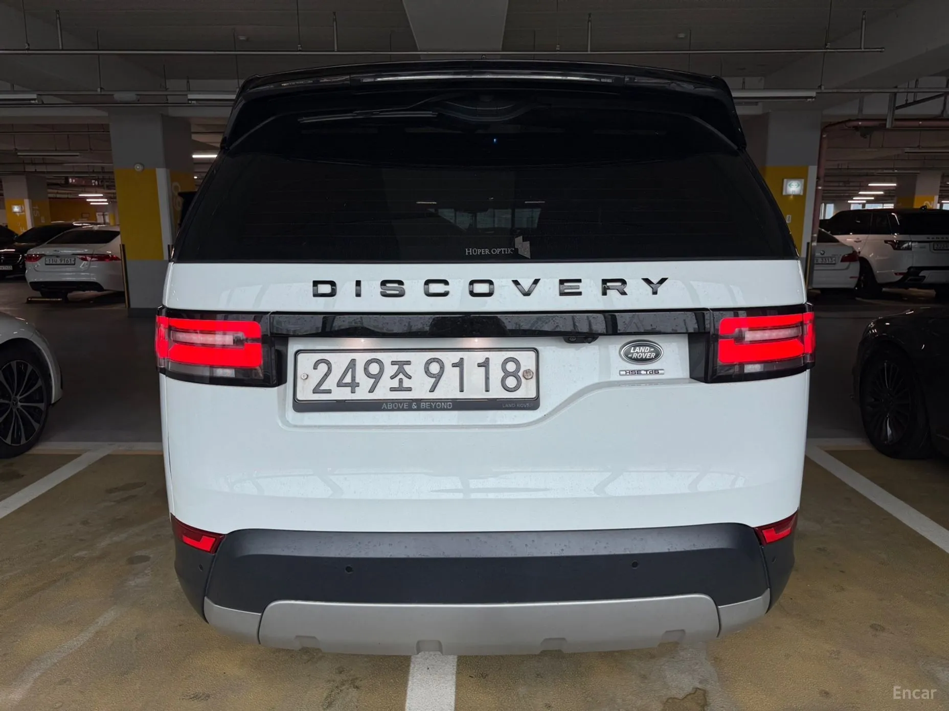 Land Rover Discovery 5 превью 3