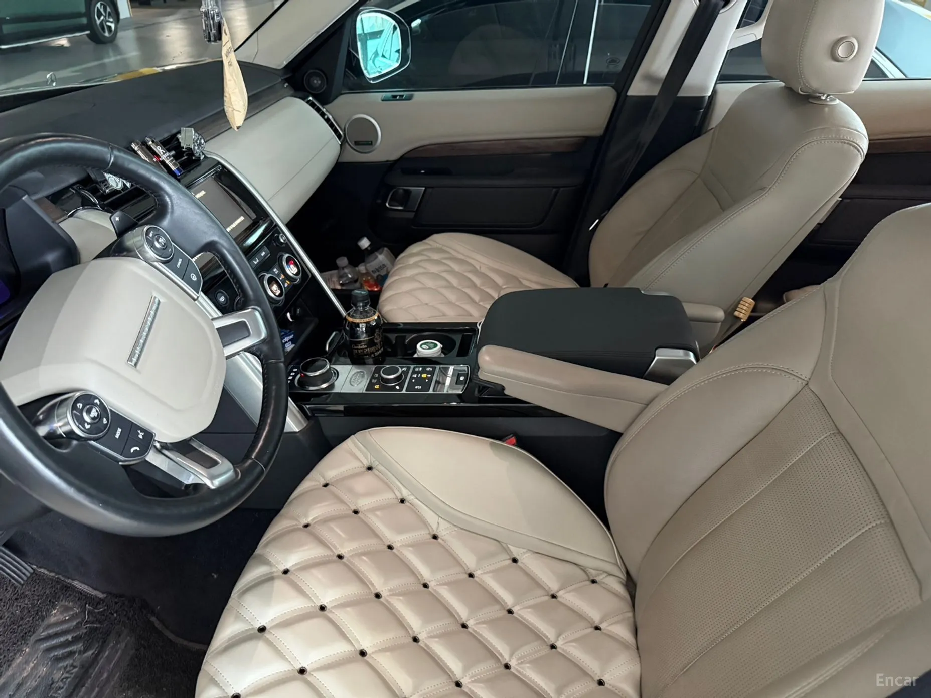 Land Rover Discovery 5 превью 4