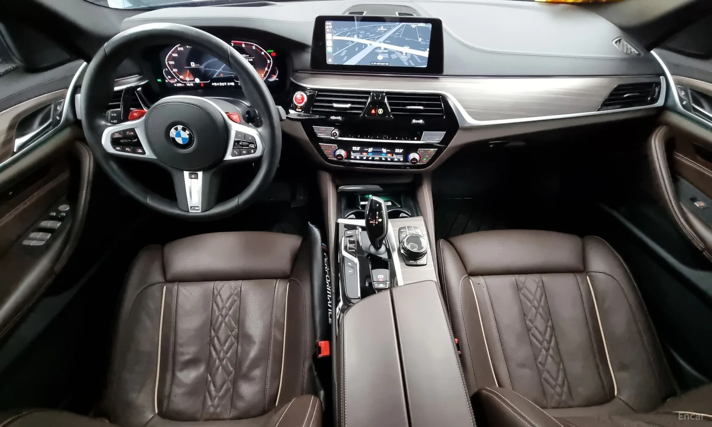 BMW 5 Series (G30) превью 4