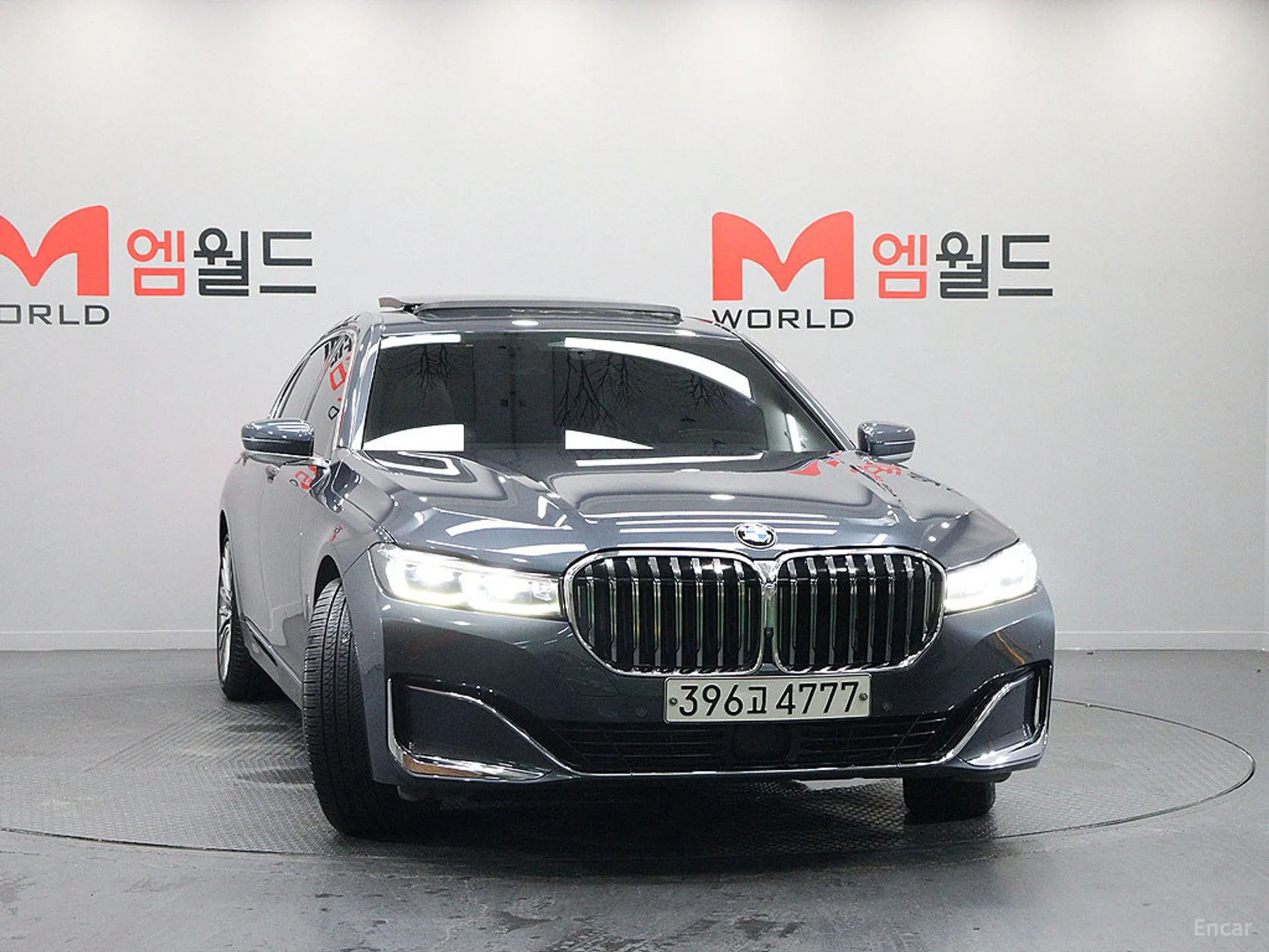 BMW 7 Series (G11) превью 2