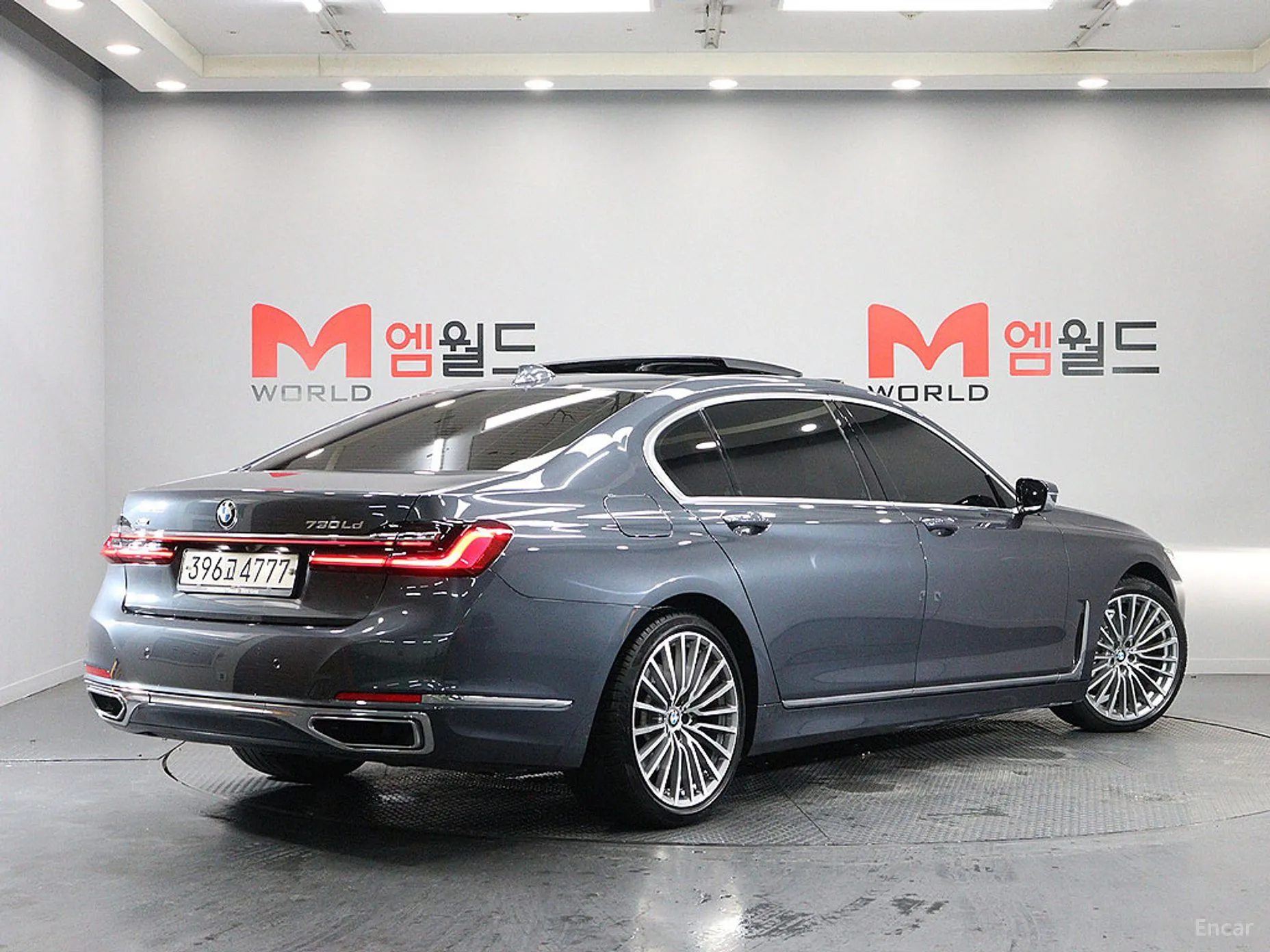 BMW 7 Series (G11) превью 3
