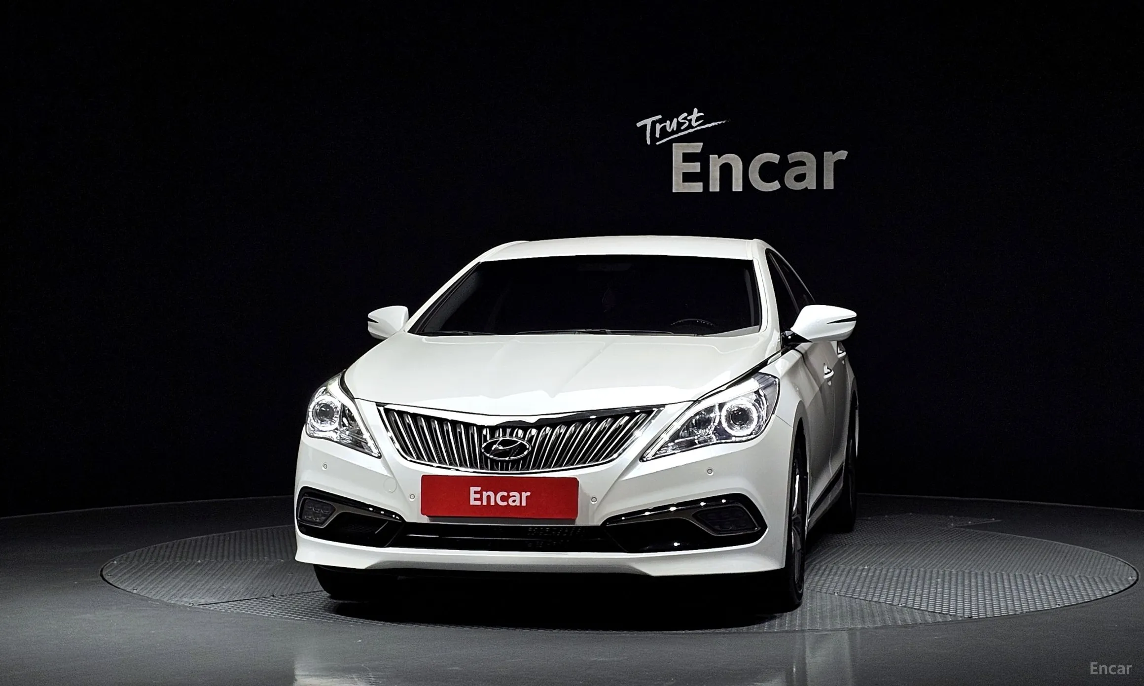 Hyundai Grandeur HG превью 2
