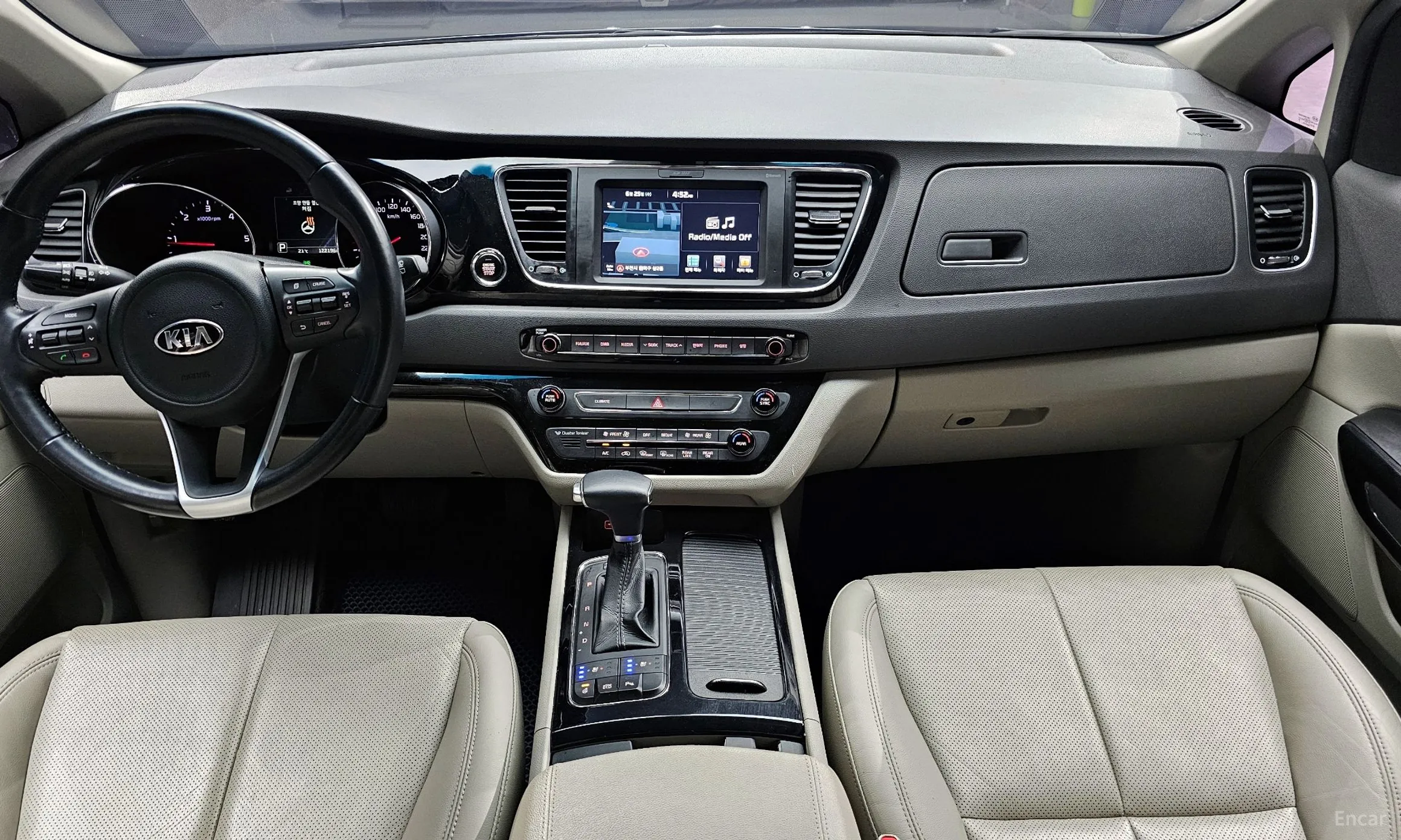 Kia Carnival превью 4