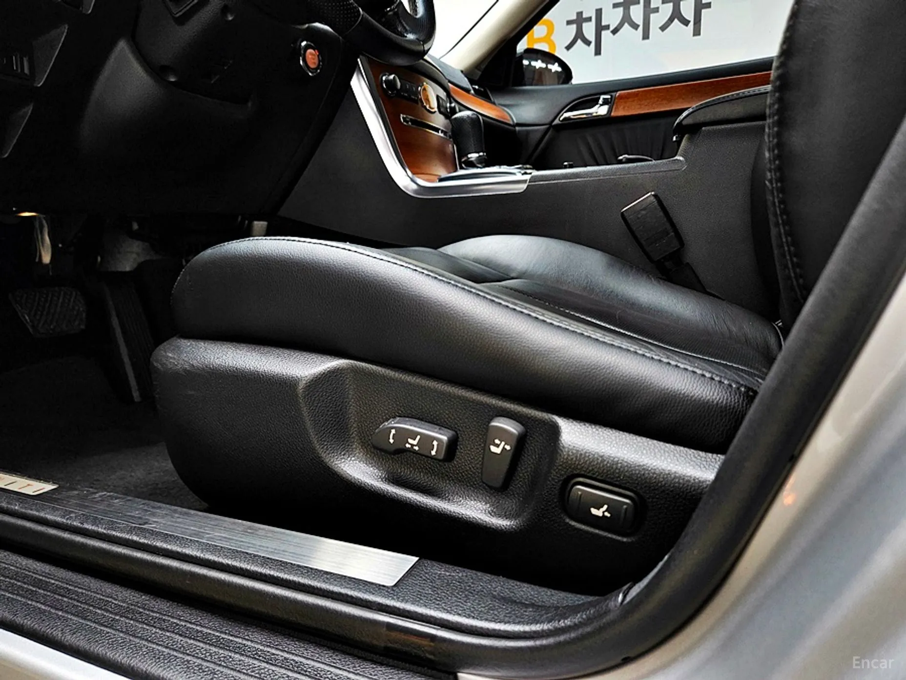 Infiniti M35 превью 8