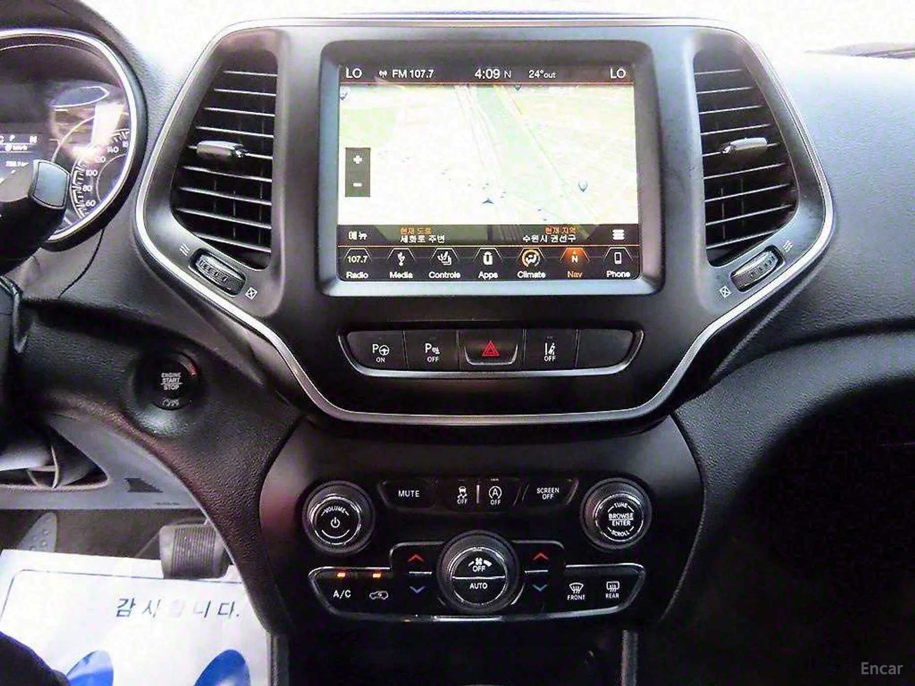 Jeep Cherokee (KL) превью 12