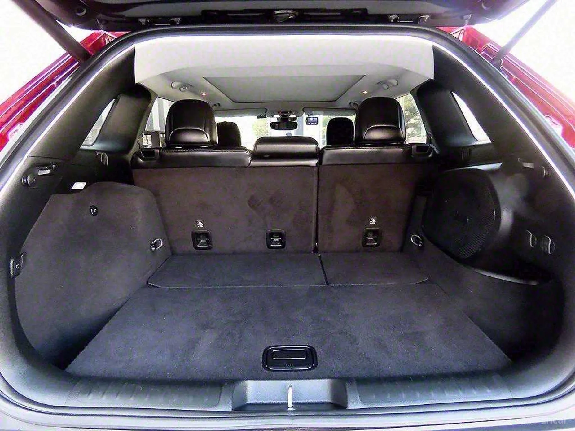 Jeep Cherokee (KL) превью 17