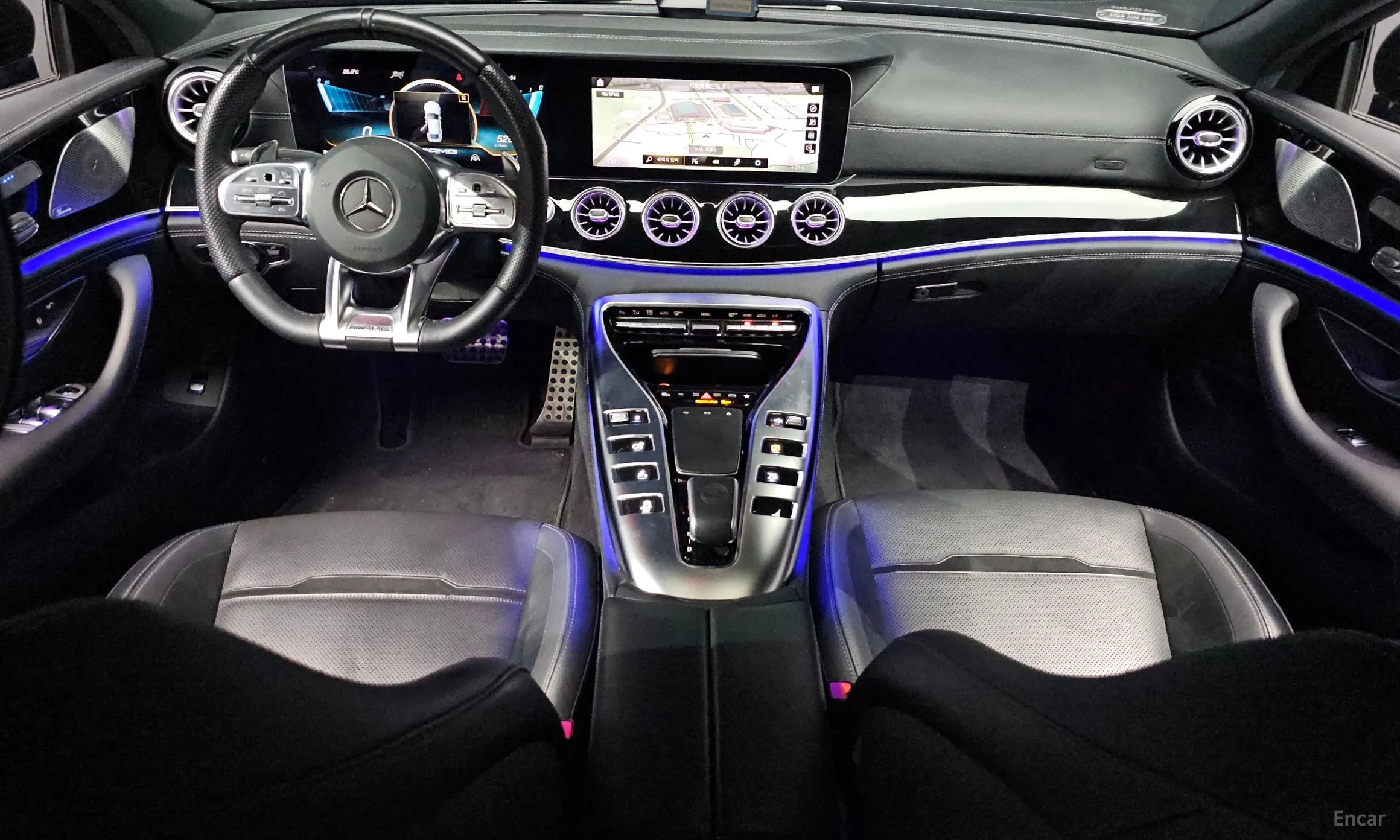 Mercedes Benz AMG GT превью 4