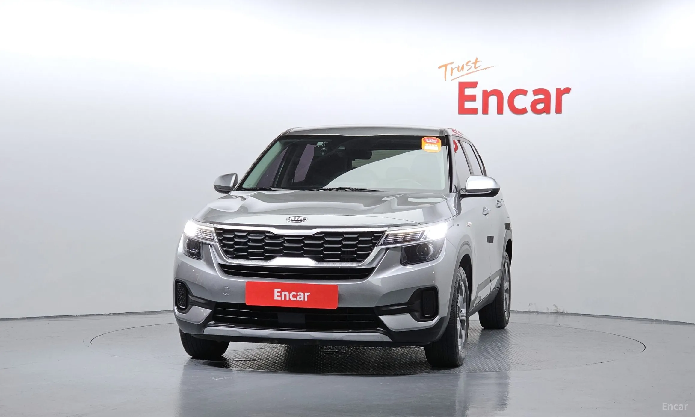Kia Seltos превью 2
