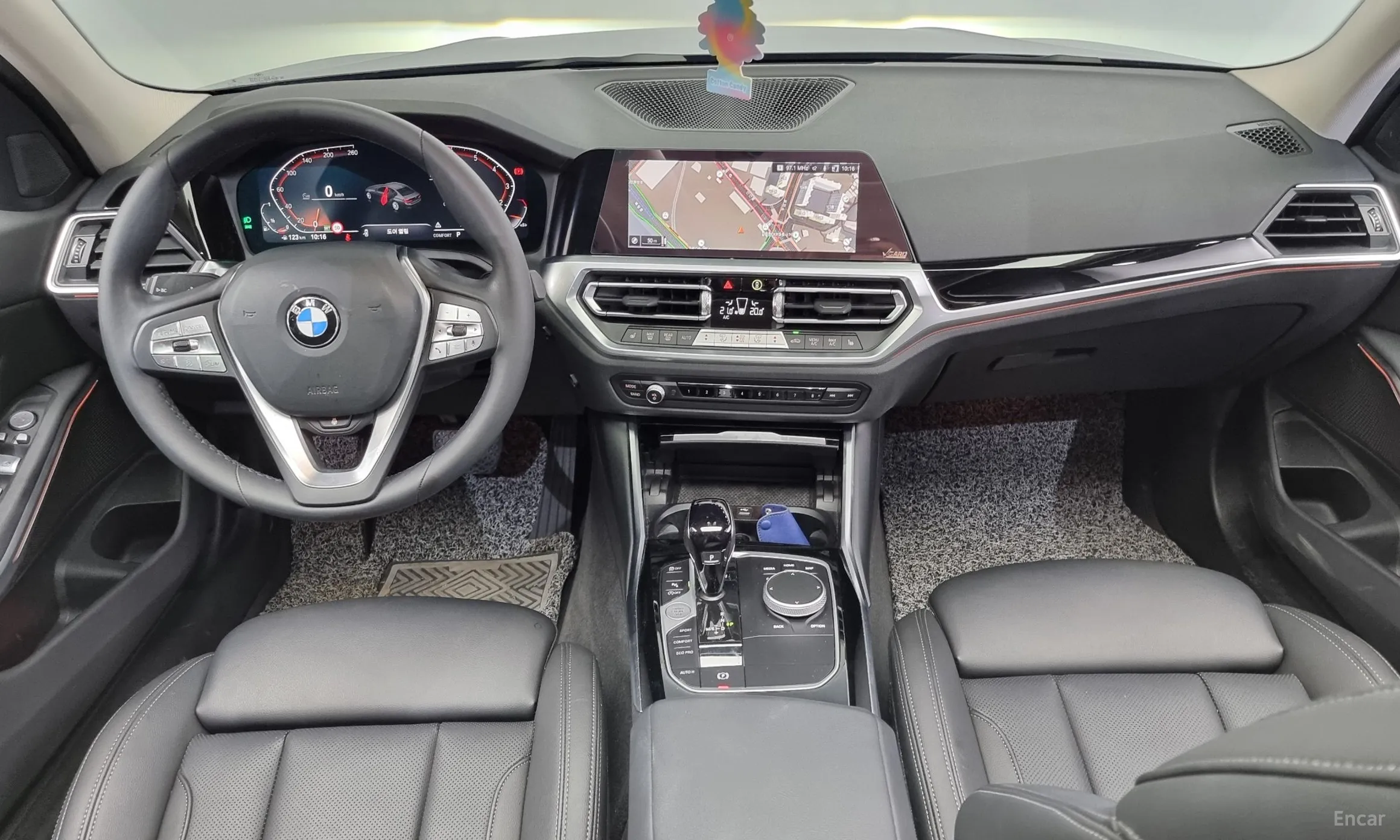 BMW 3 Series (G20) превью 4
