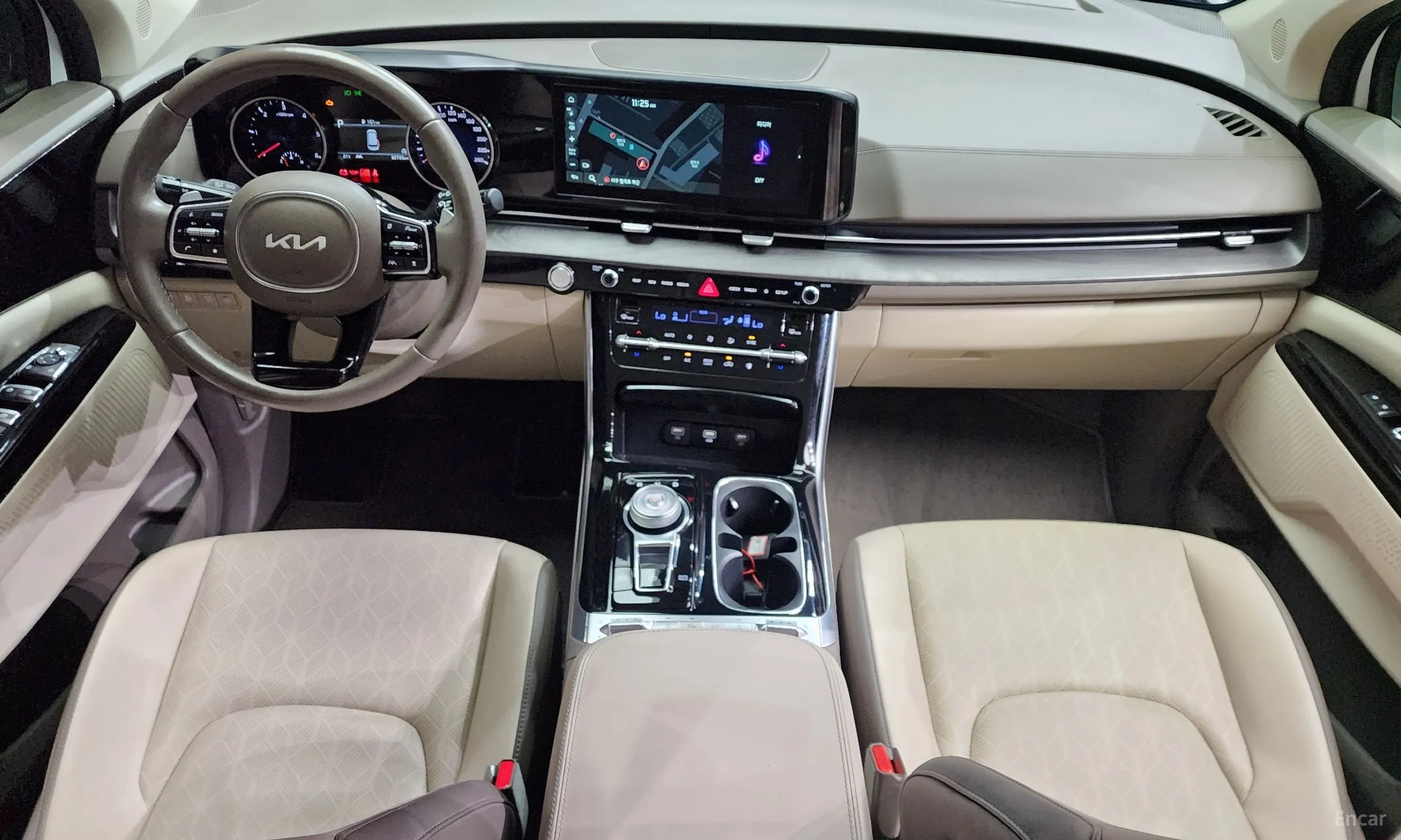 Kia Carnival Gen 4 превью 4