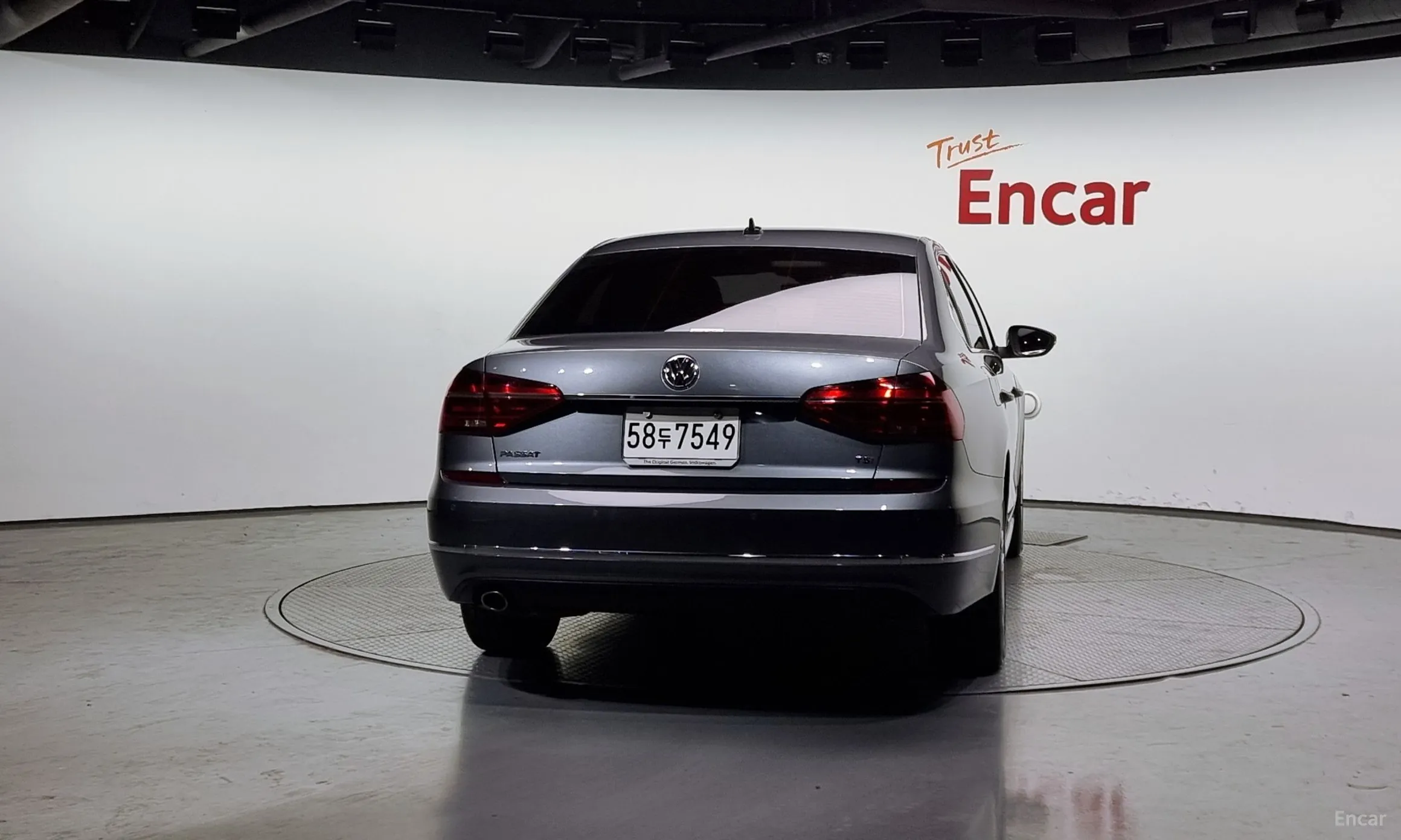 Volkswagen The New Passat превью 3