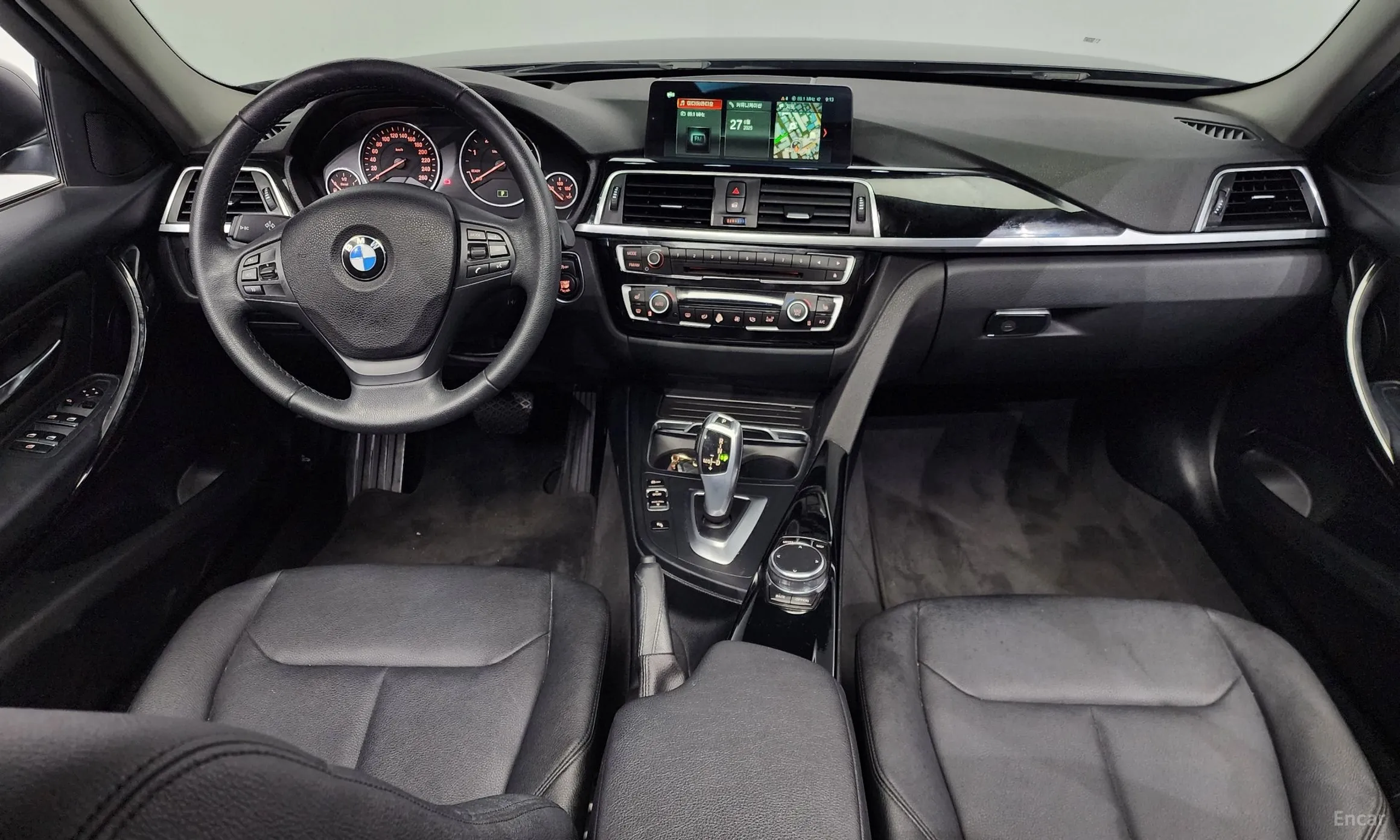 BMW 3 Series (F30) превью 4