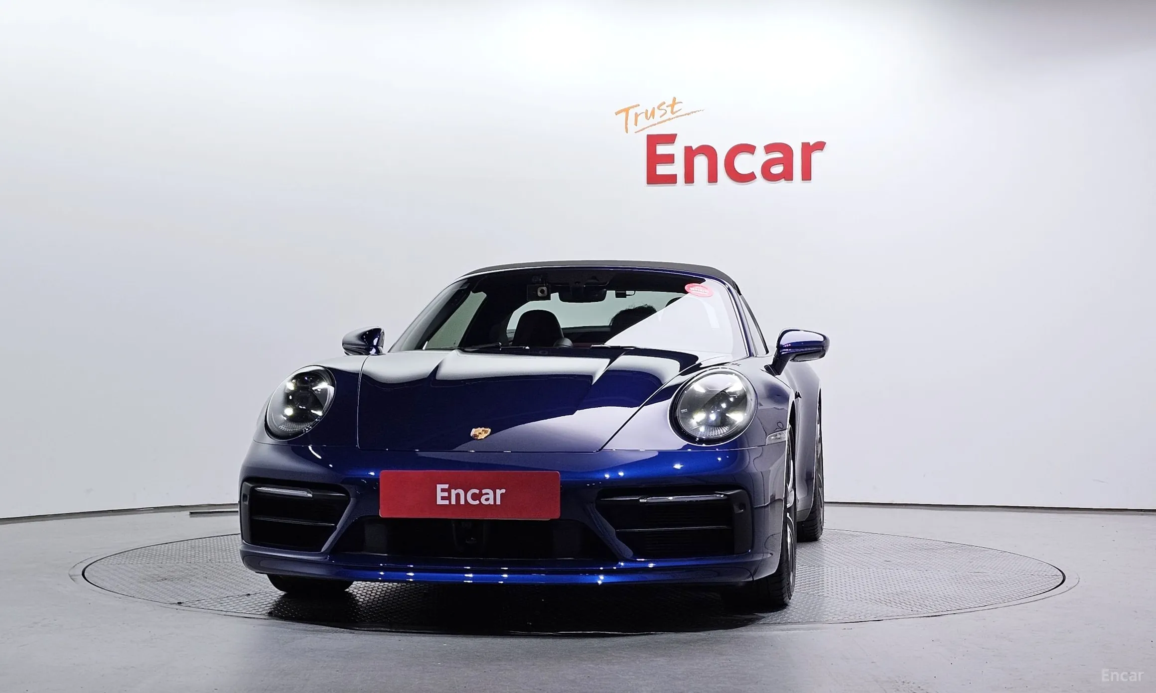 Porsche 911 (992) превью 2