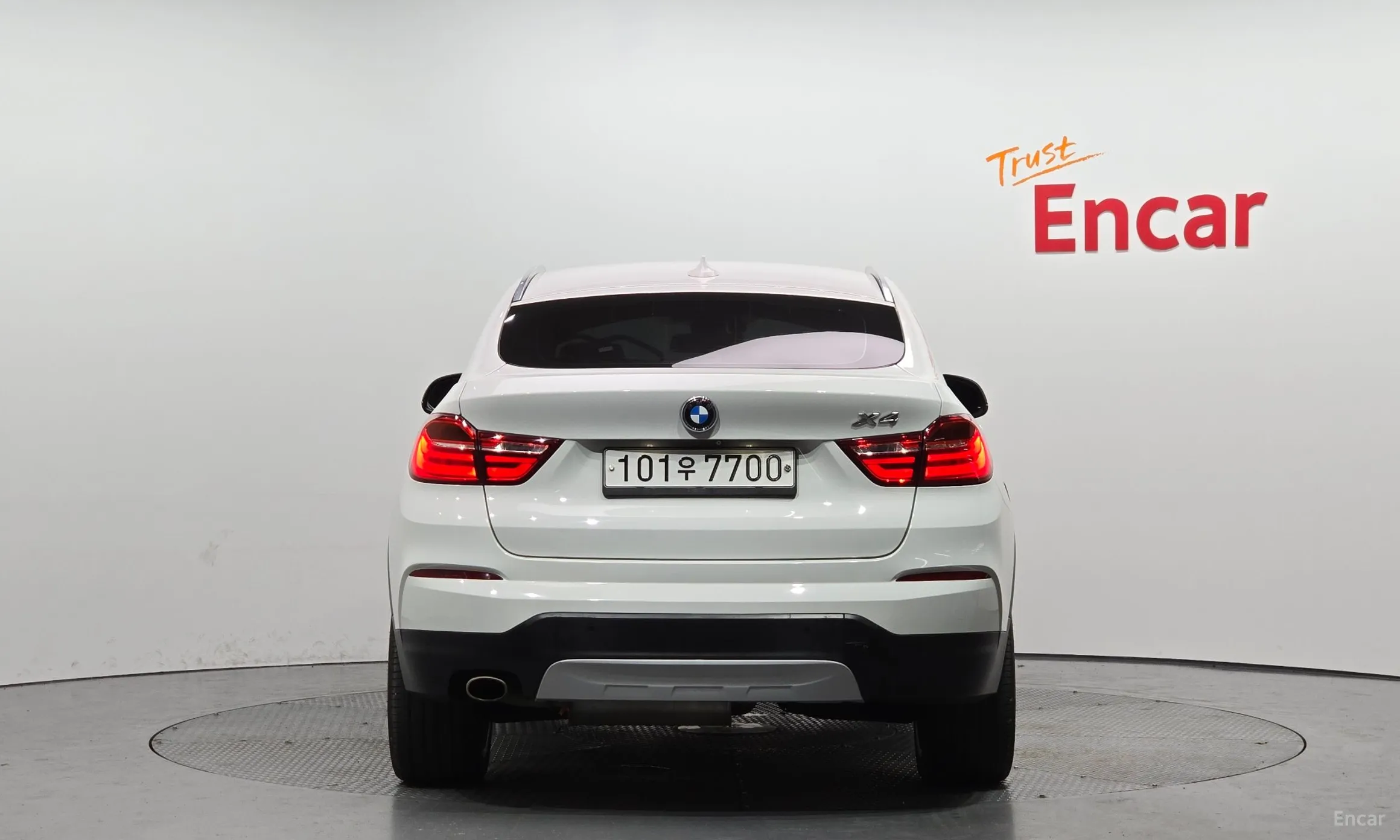 BMW X4 (F26) превью 3