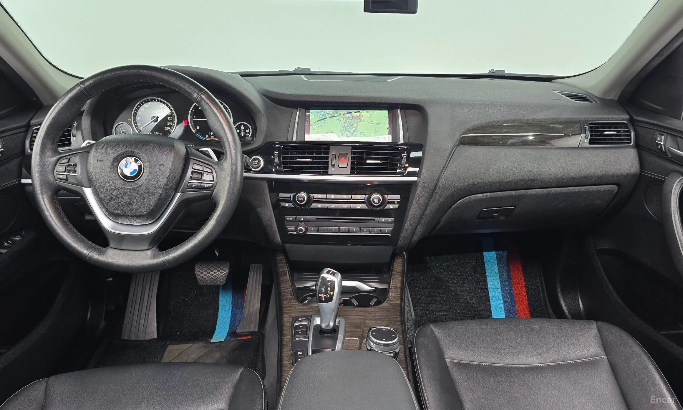BMW X4 (F26) превью 4