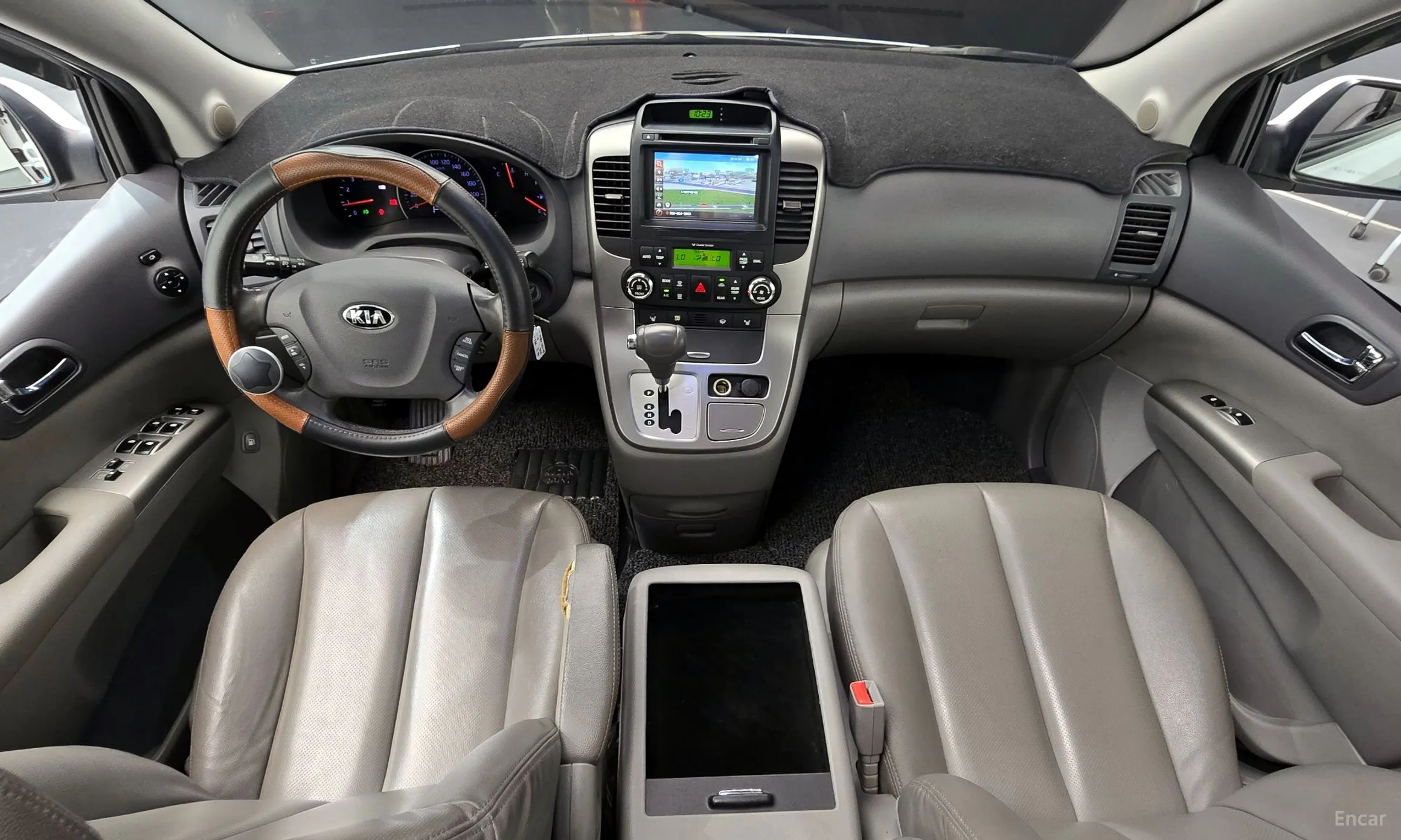 Kia Carnival R превью 4