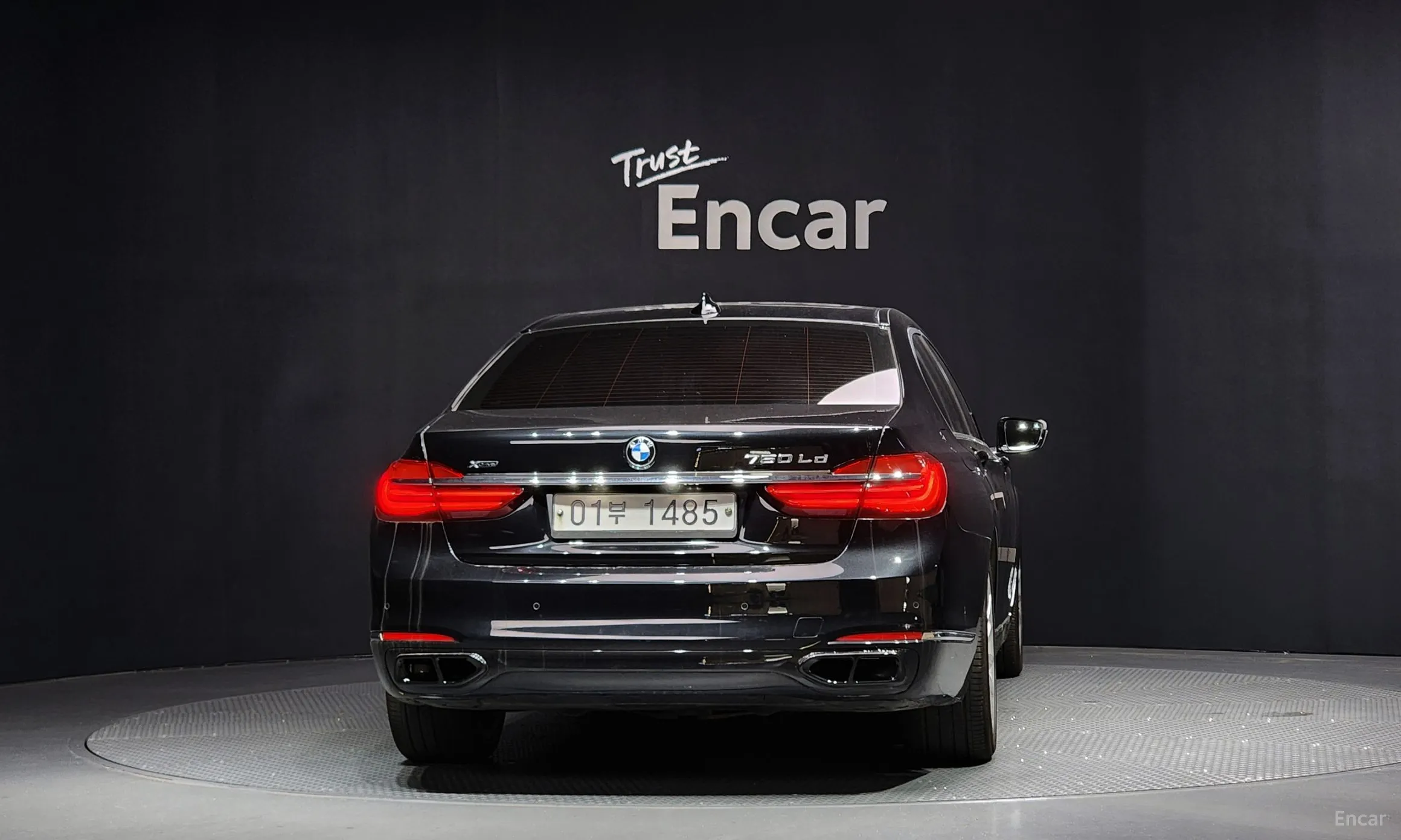 BMW 7 Series (G11) превью 3