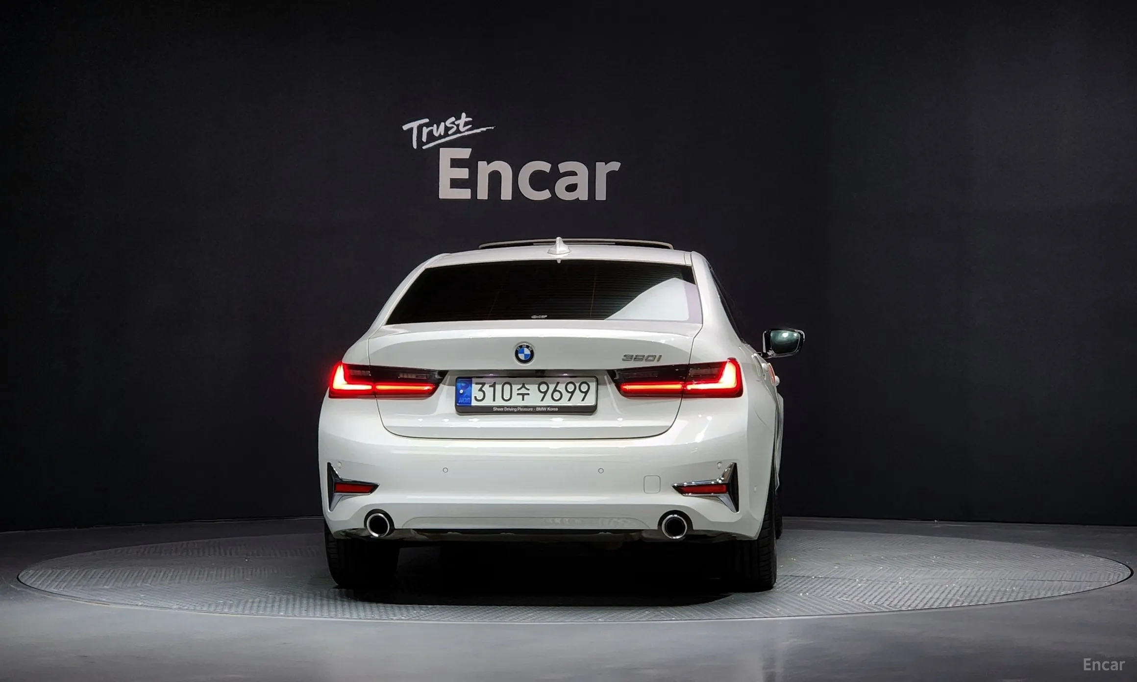 BMW 3 Series (G20) превью 3