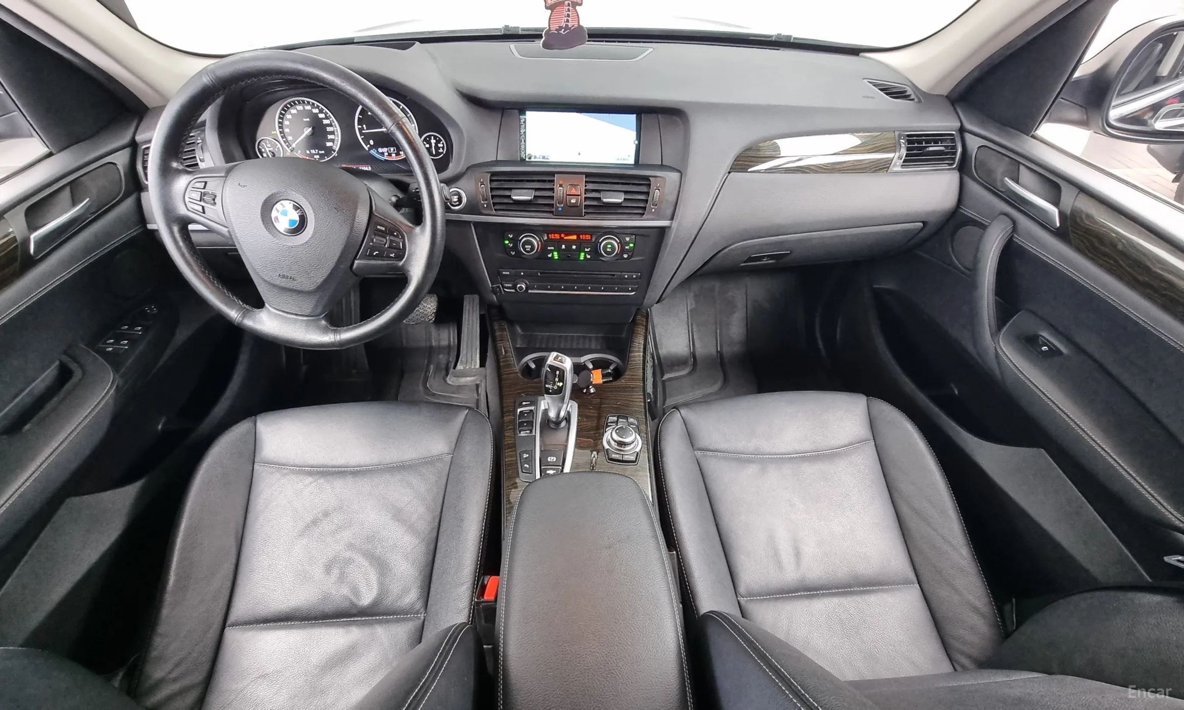 BMW X3 (F25) превью 4