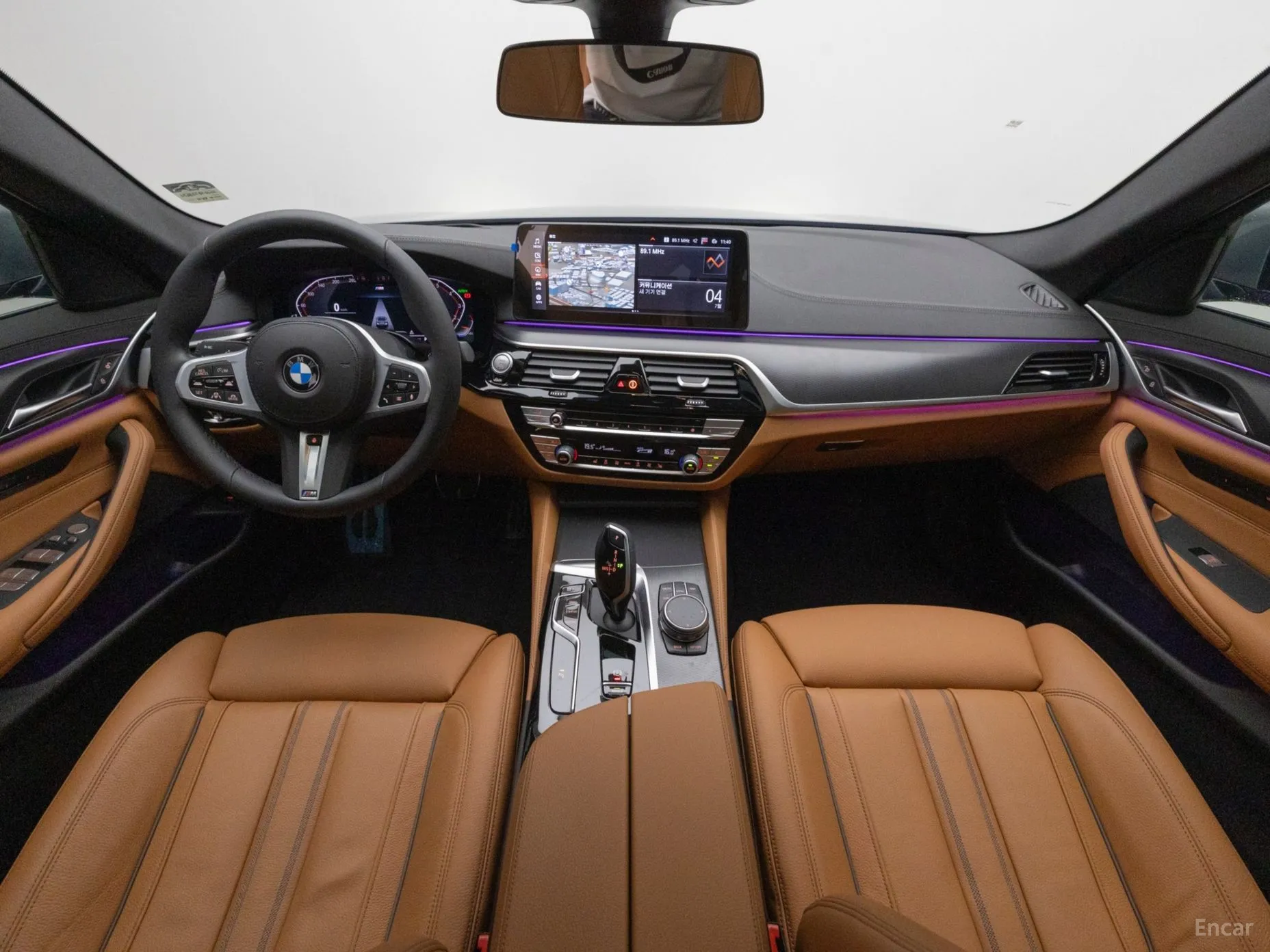 BMW 5 Series (G30) превью 4