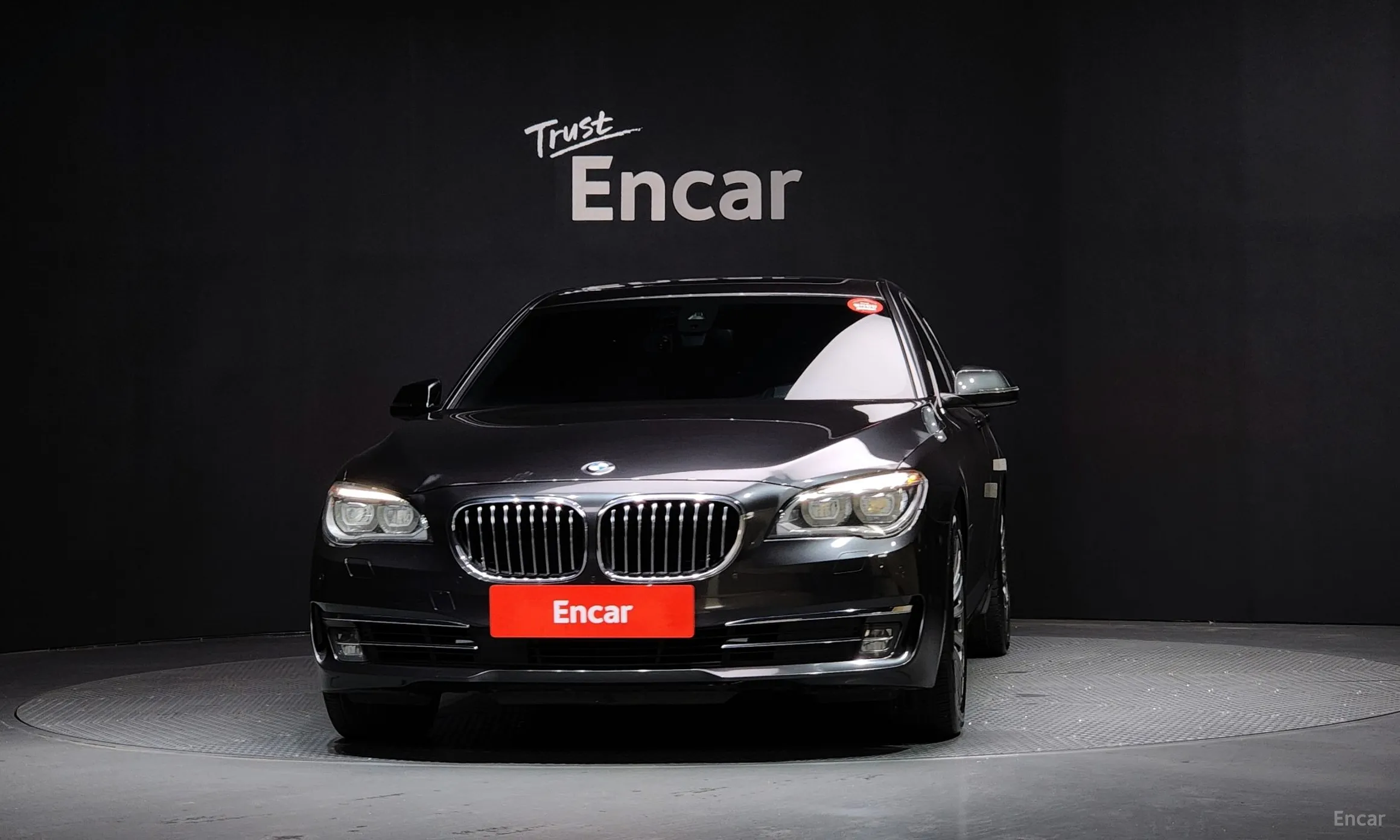 BMW 7 Series (F01) превью 2