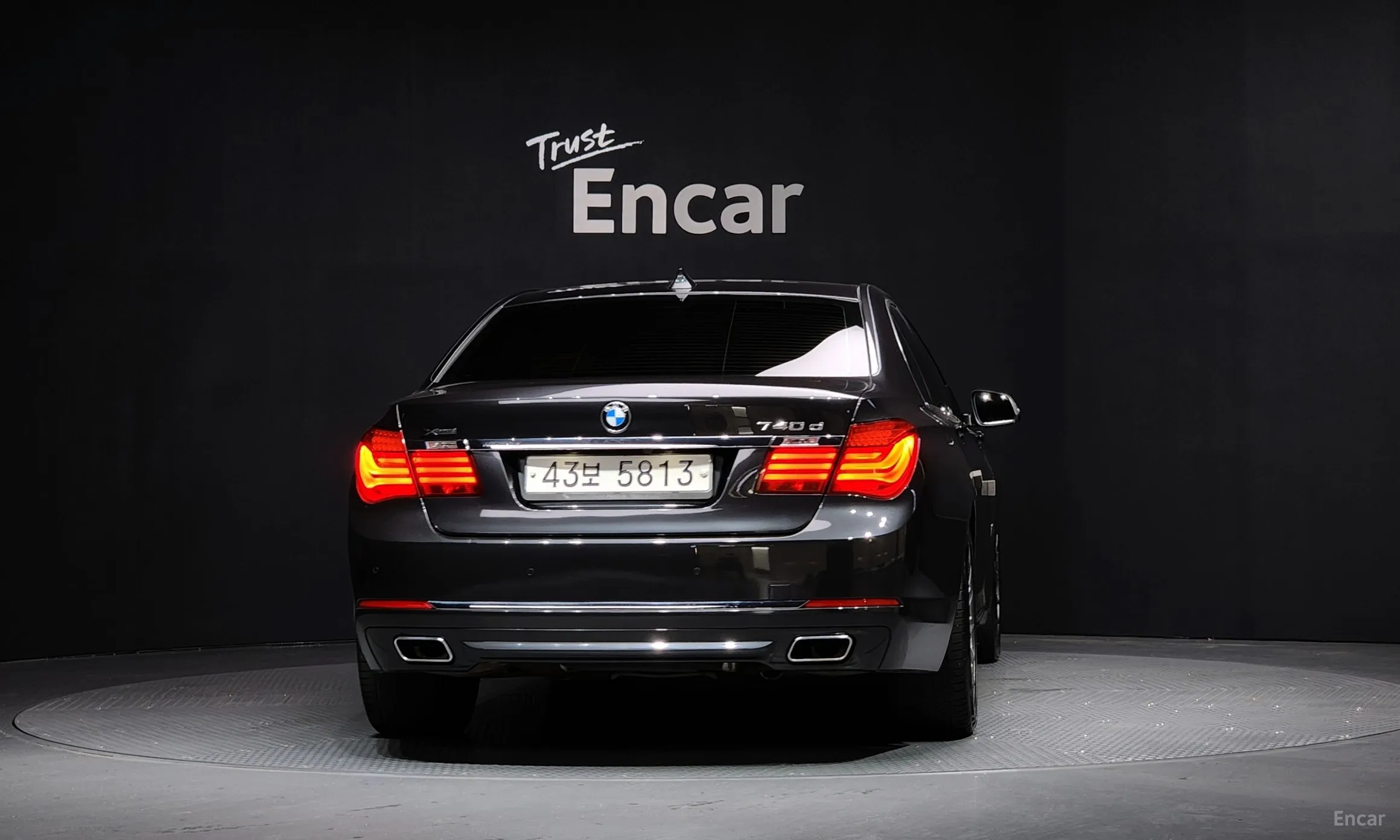 BMW 7 Series (F01) превью 3