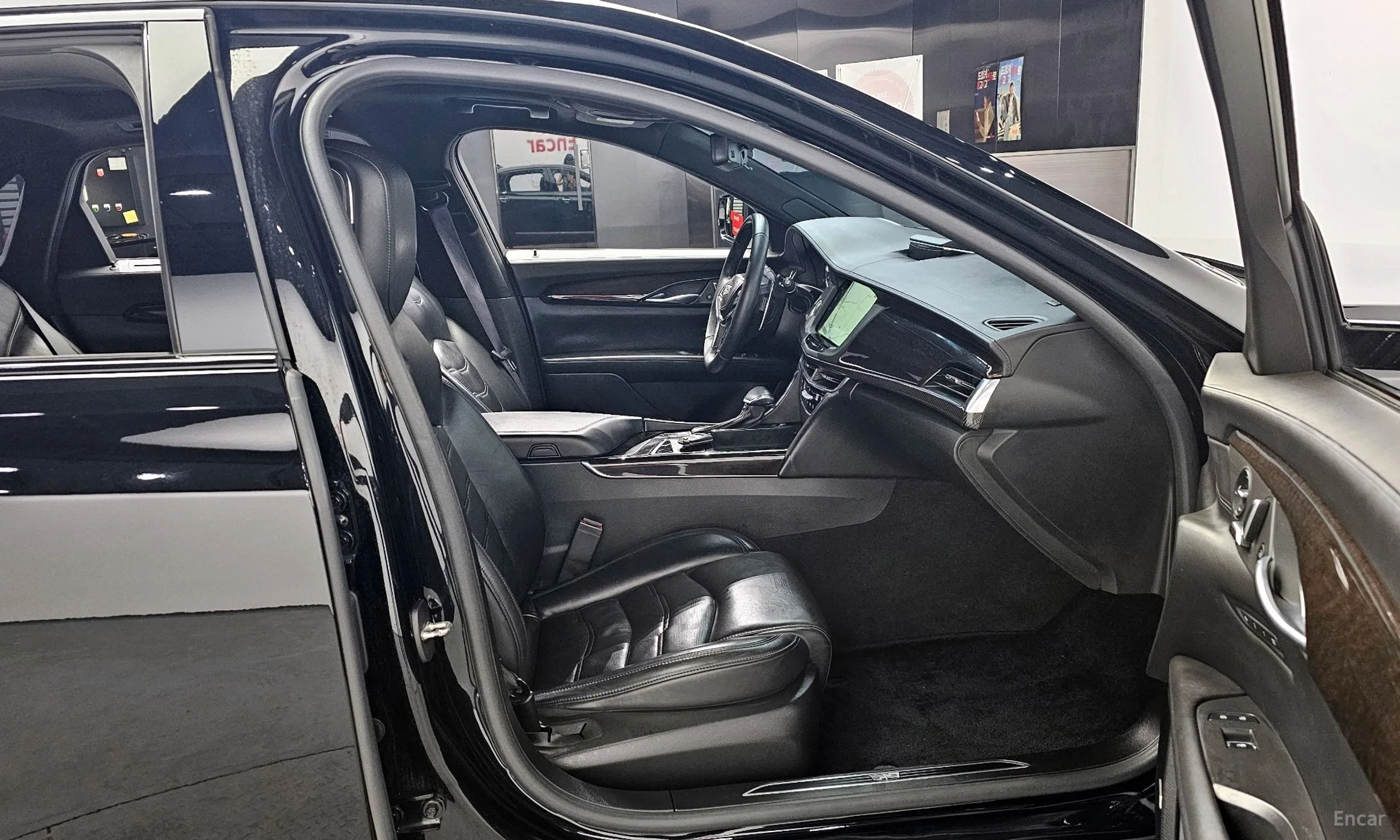 Cadillac CT6 превью 10