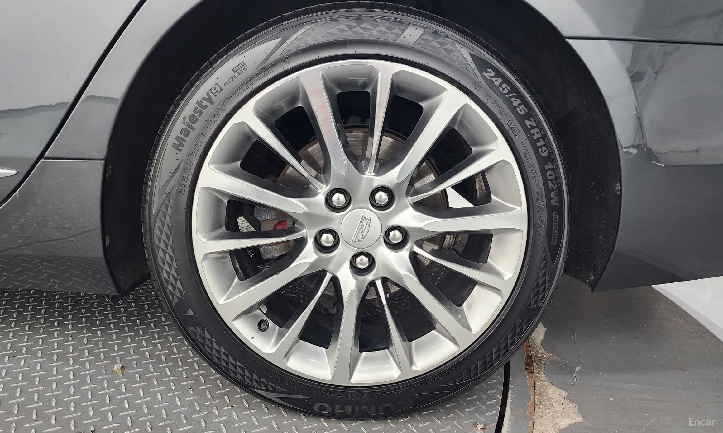 Cadillac CT6 превью 5