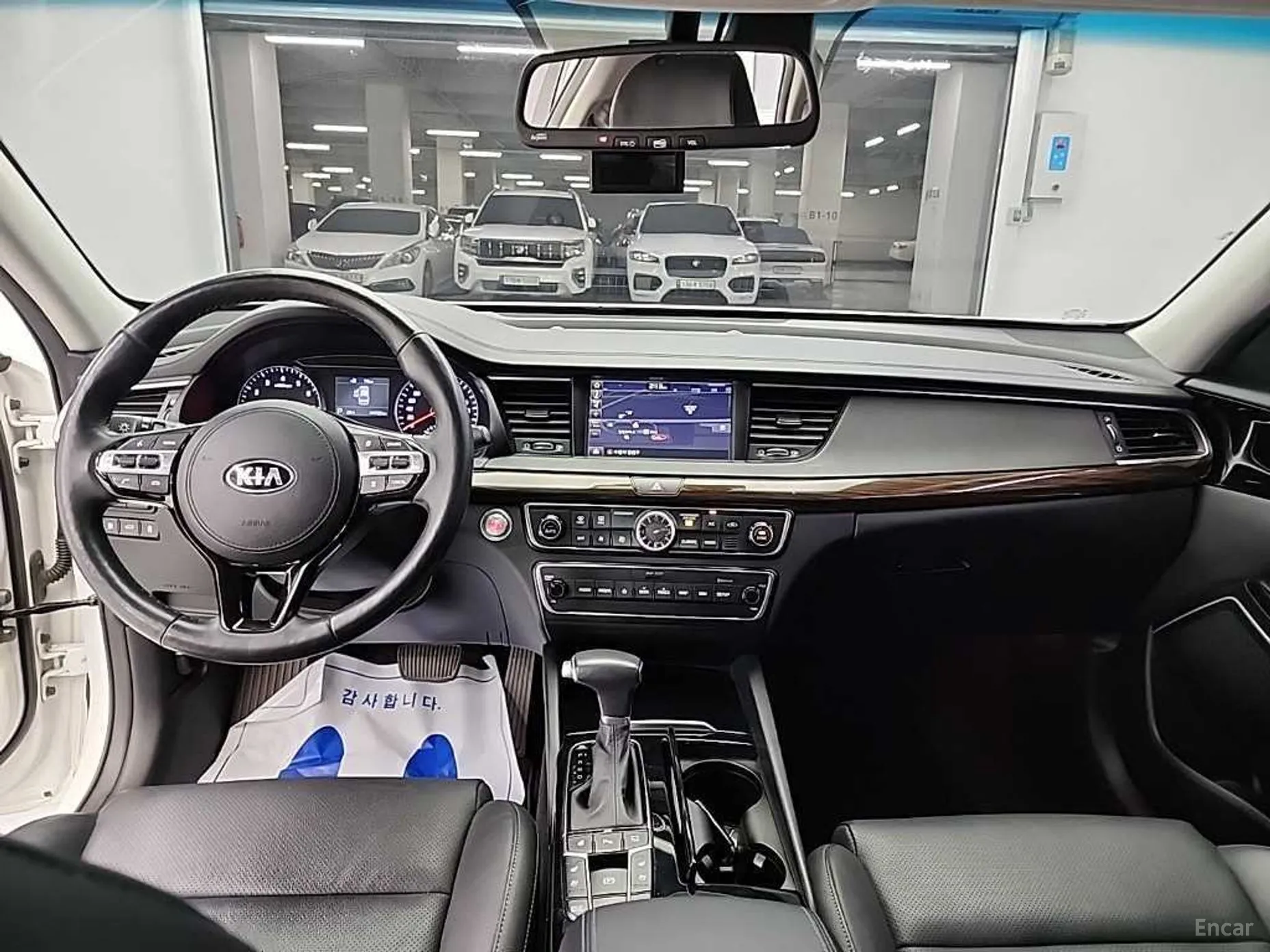 Kia K7 превью 4