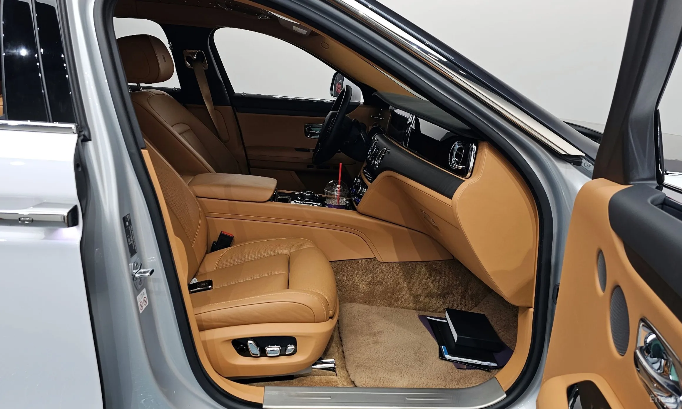 Rolls-Royce Ghost 2nd Generation превью 11