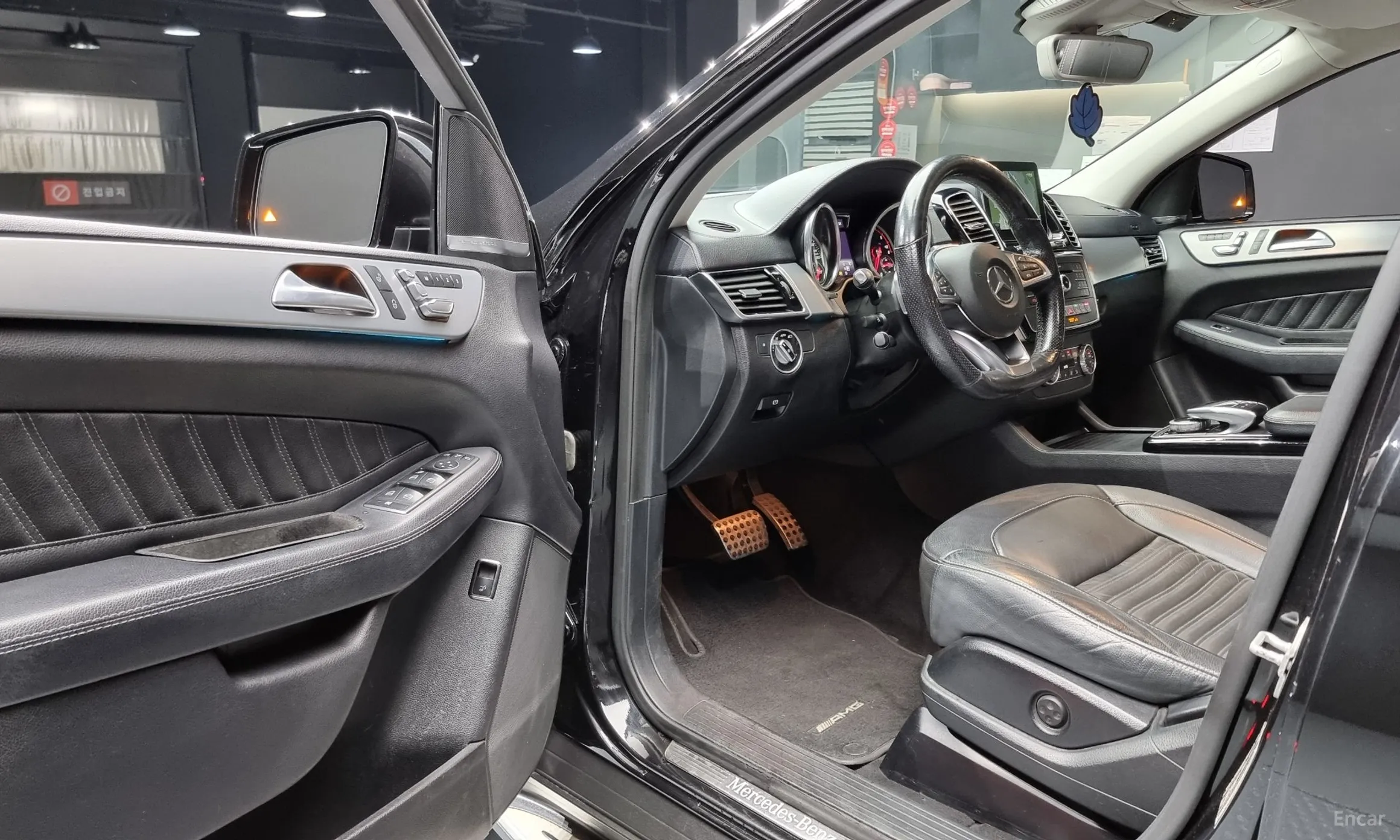 Mercedes Benz GLE-Class W166 превью 11