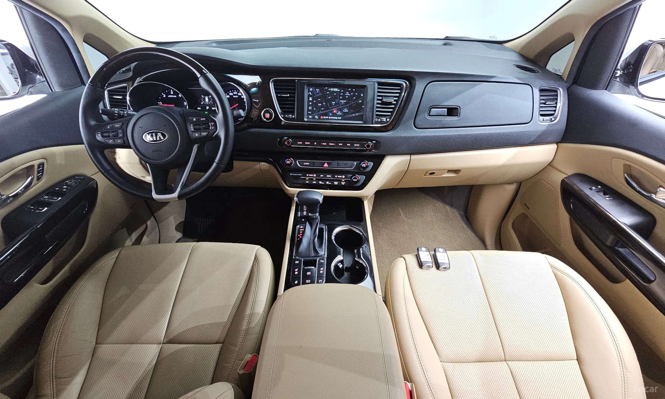 Kia Carnival превью 4